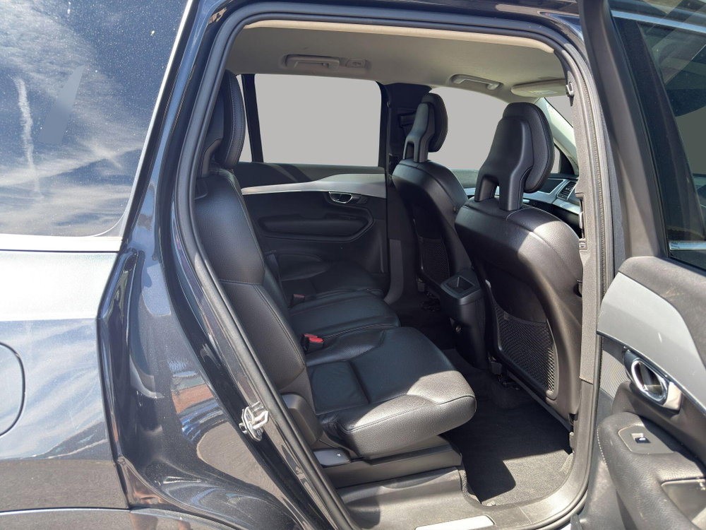 Volvo XC90 2.0 D5 PowerPulse Momentum Auto 4WD Euro 6 (s/s) 5dr
