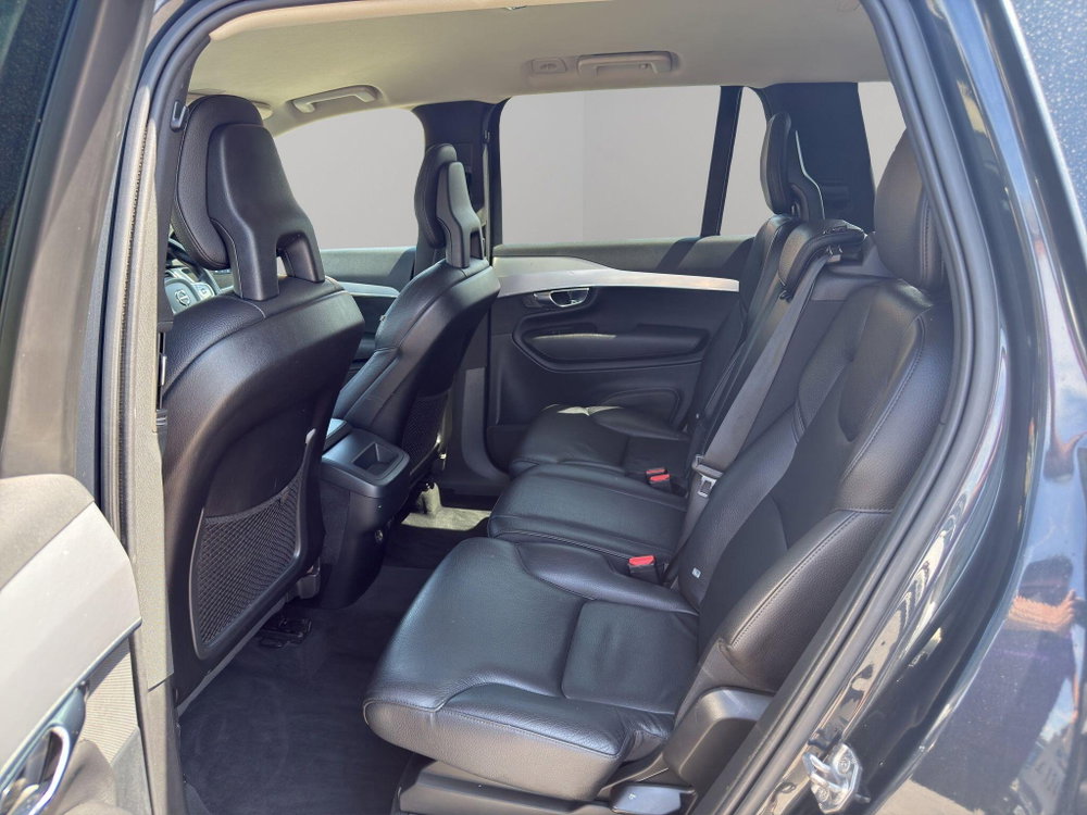 Volvo XC90 2.0 D5 PowerPulse Momentum Auto 4WD Euro 6 (s/s) 5dr
