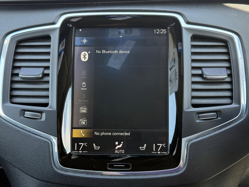 Volvo XC90 2.0 D5 PowerPulse Momentum Auto 4WD Euro 6 (s/s) 5dr