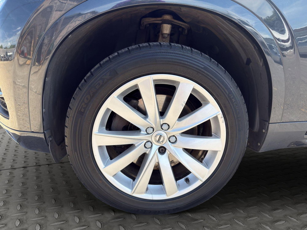 Volvo XC90 2.0 D5 PowerPulse Momentum Auto 4WD Euro 6 (s/s) 5dr