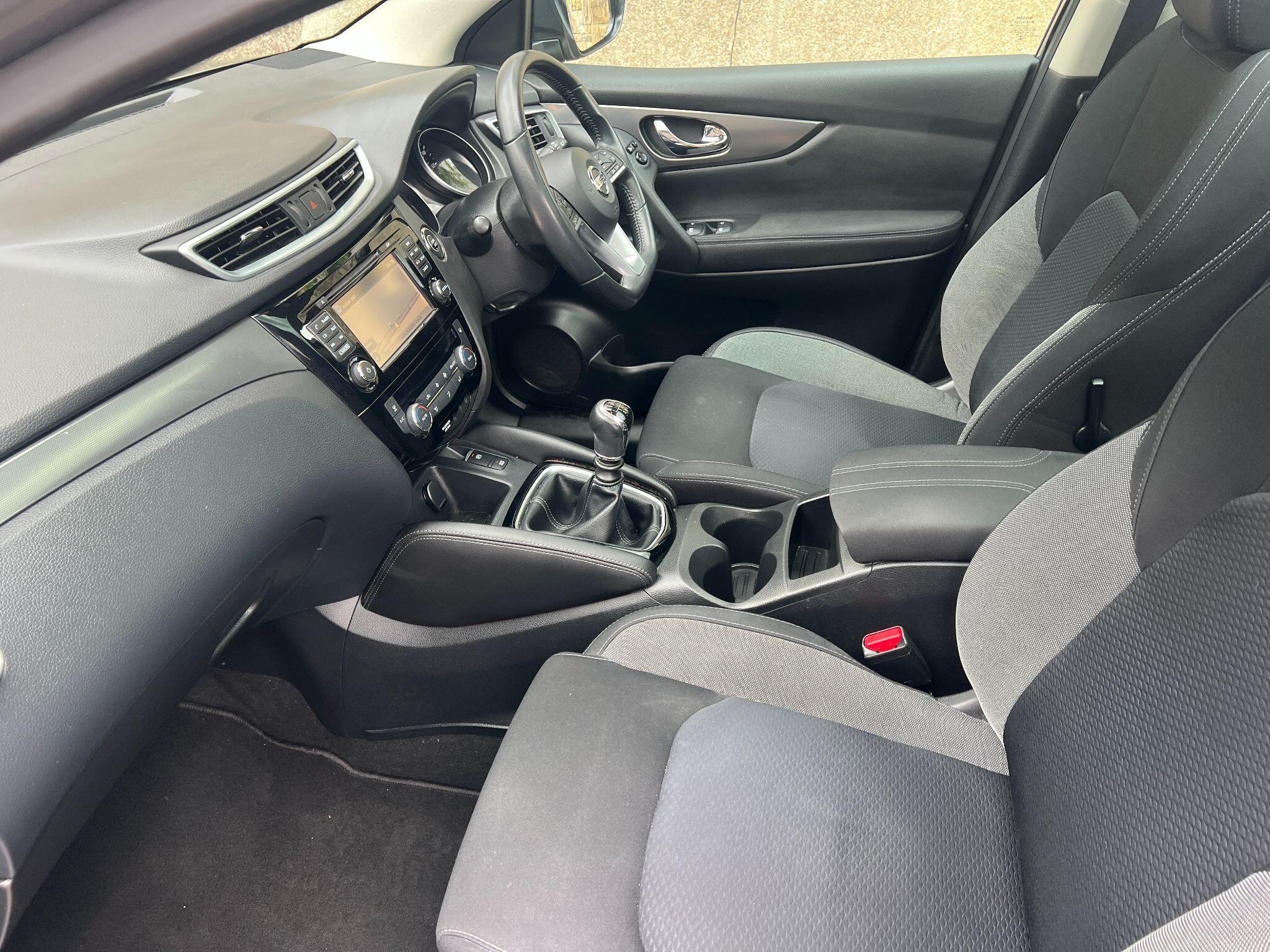 Nissan Qashqai 1.2 DIG-T N-Connecta Euro 6 (s/s) 5dr 5dr Manual 2026
