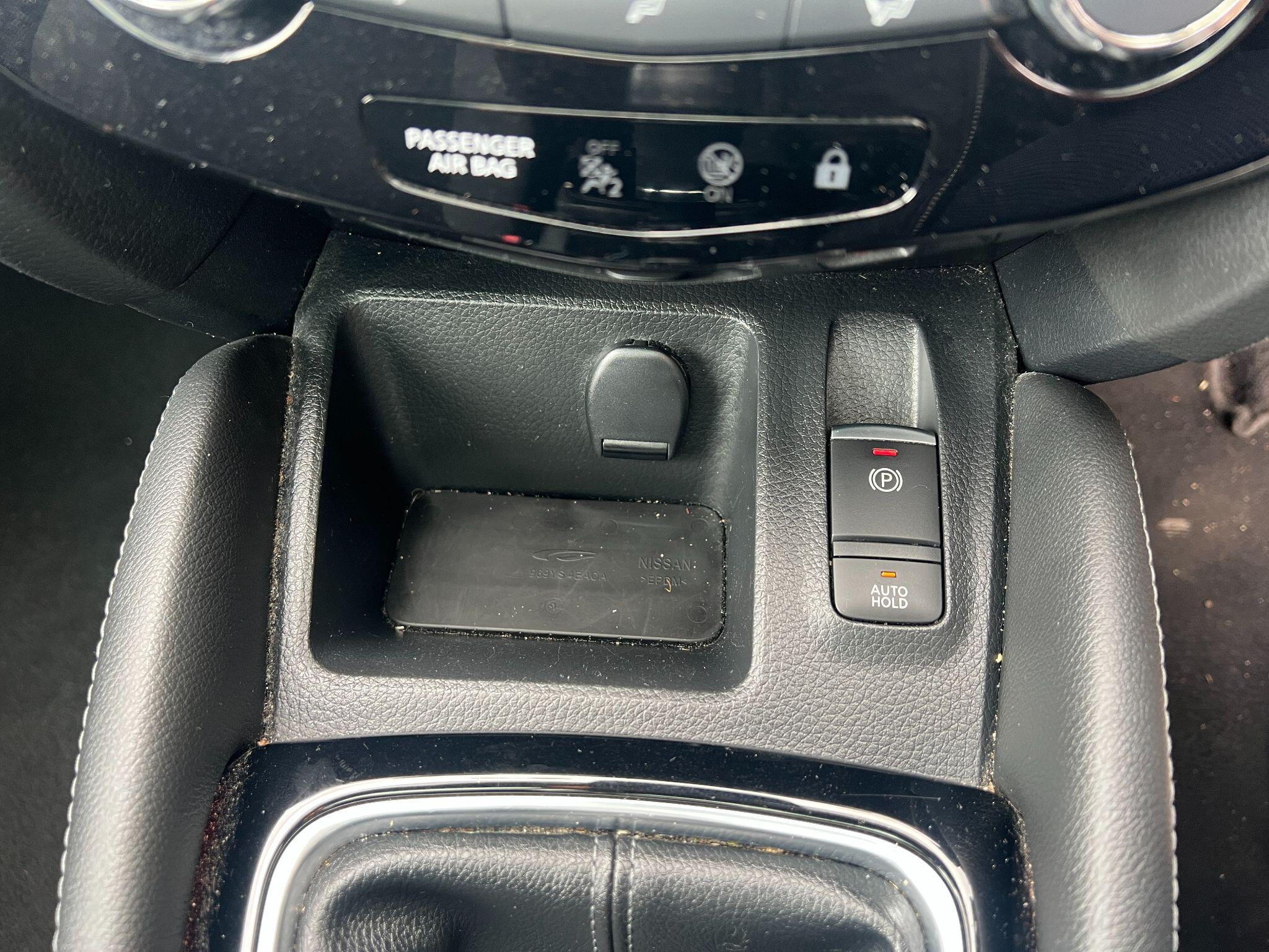 Nissan Qashqai 1.2 DIG-T N-Connecta Euro 6 (s/s) 5dr 5dr Manual 2026