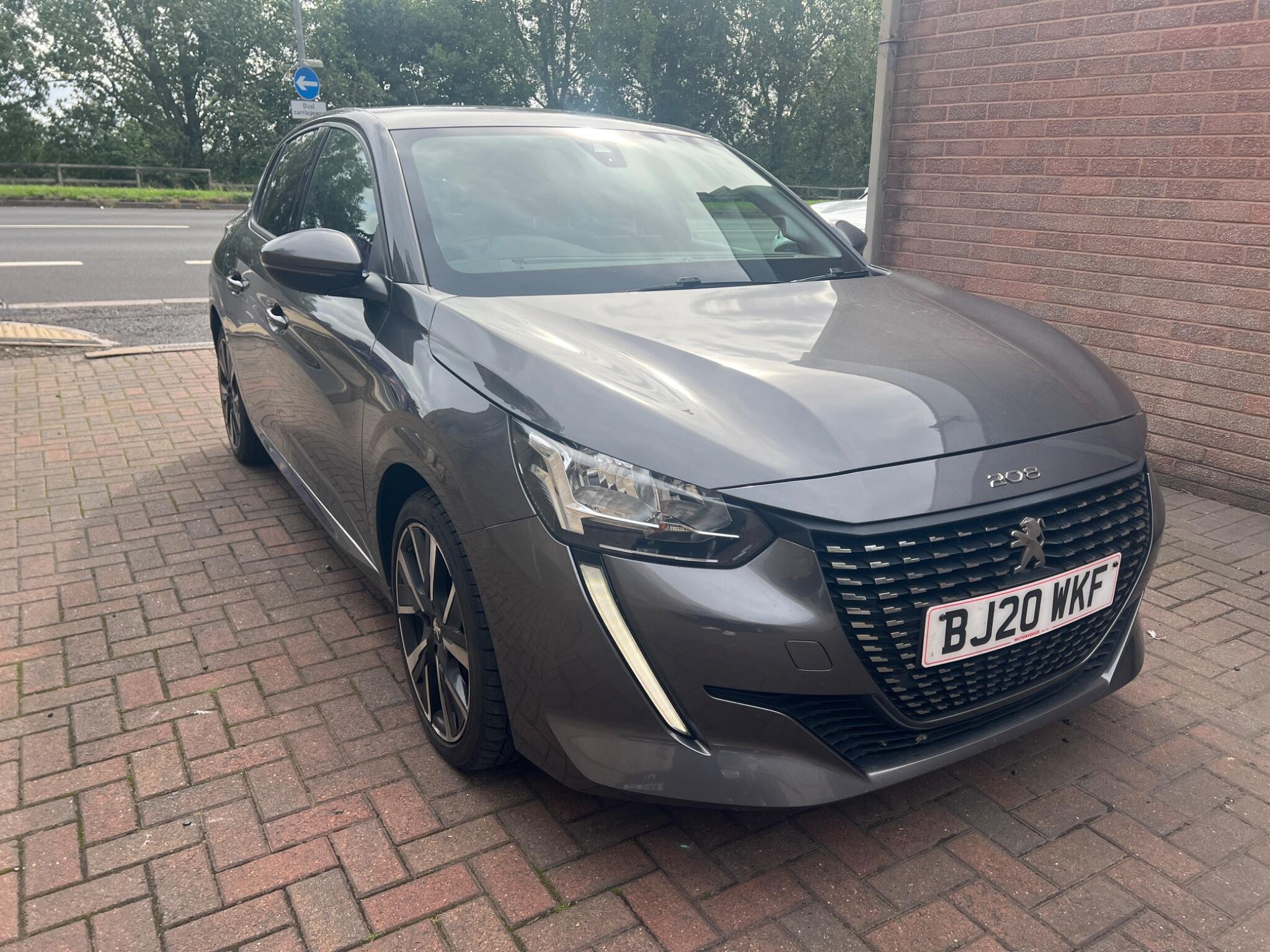 Peugeot 208 1.2 PureTech Allure EAT Euro 6 (s/s) 5dr 5dr Automatic 2026