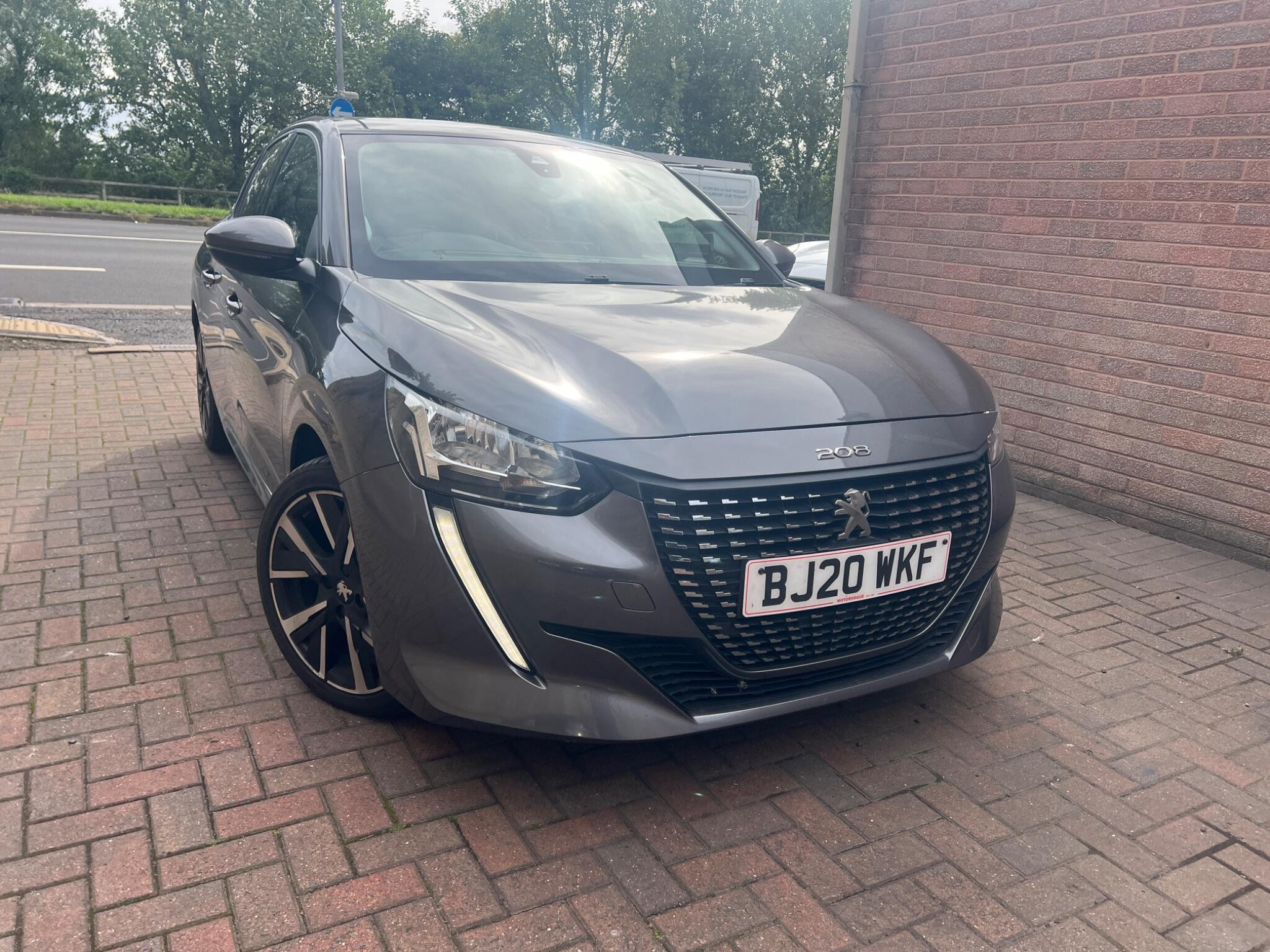 Peugeot 208 1.2 PureTech Allure EAT Euro 6 (s/s) 5dr 5dr Automatic 2026