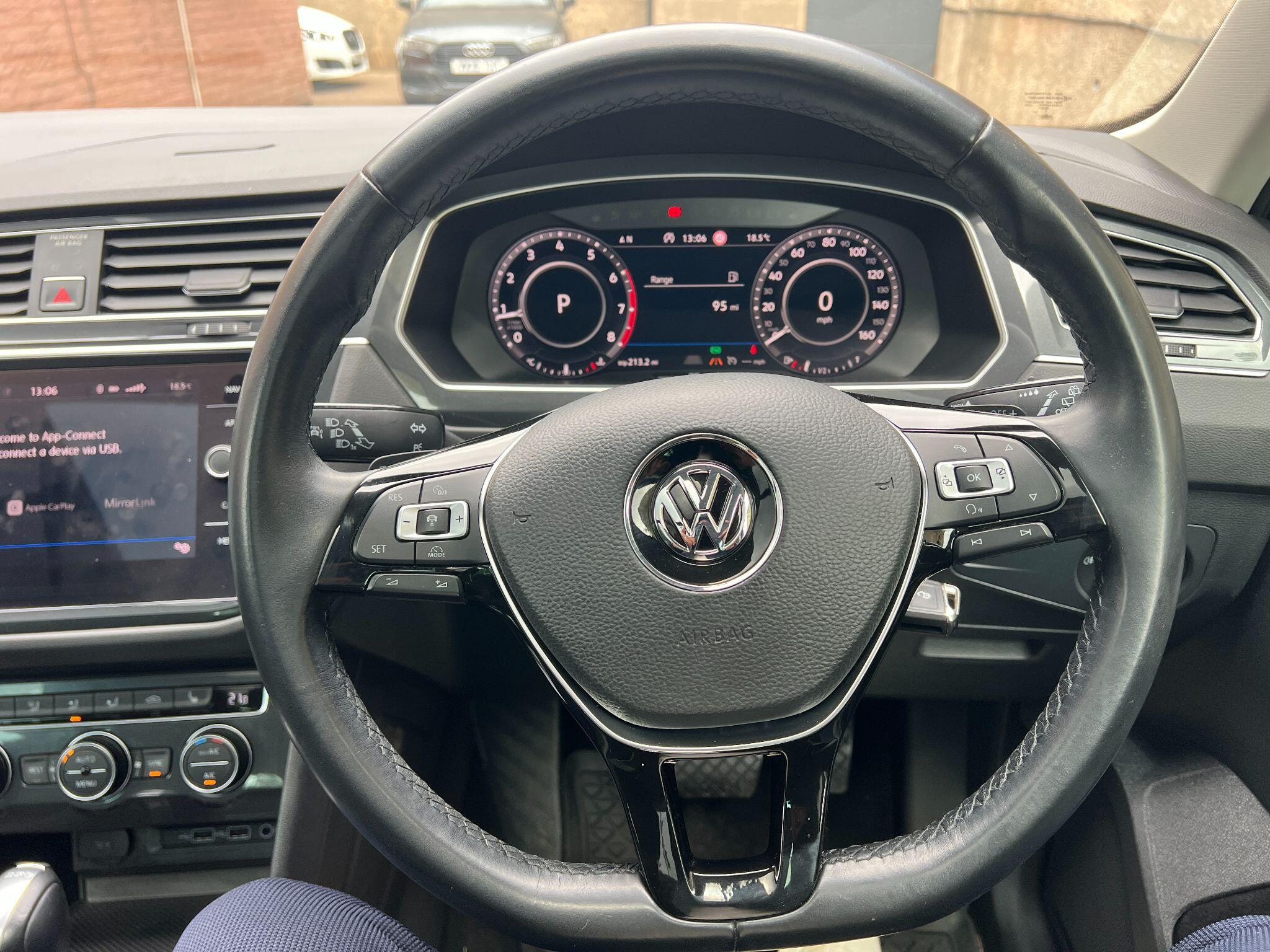 Volkswagen Tiguan 2.0 TSI SEL DSG 4Motion Euro 6 (s/s) 5dr 5dr Automatic 2026