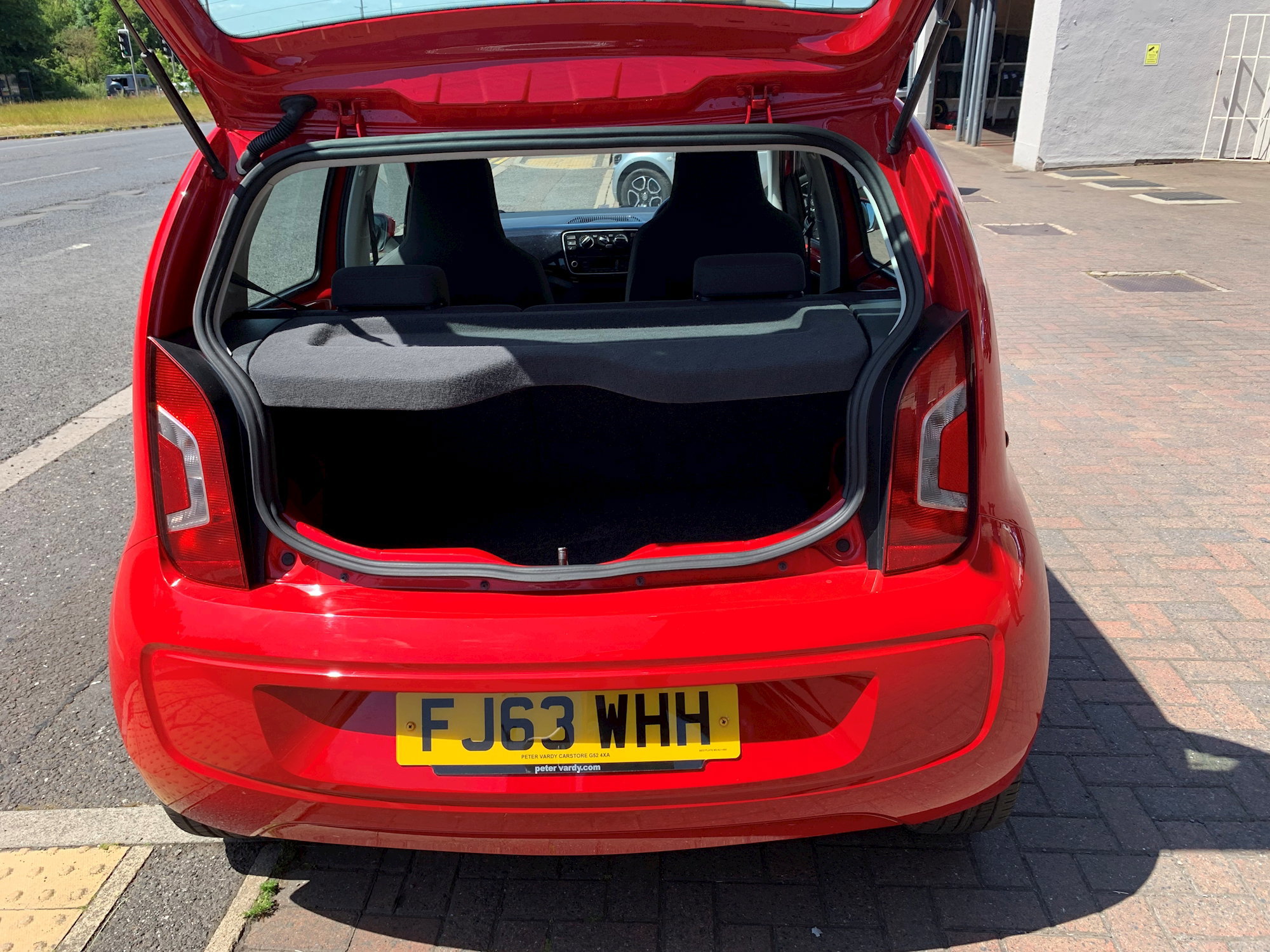 Volkswagen UP HIGH UP 5dr Manual 2026