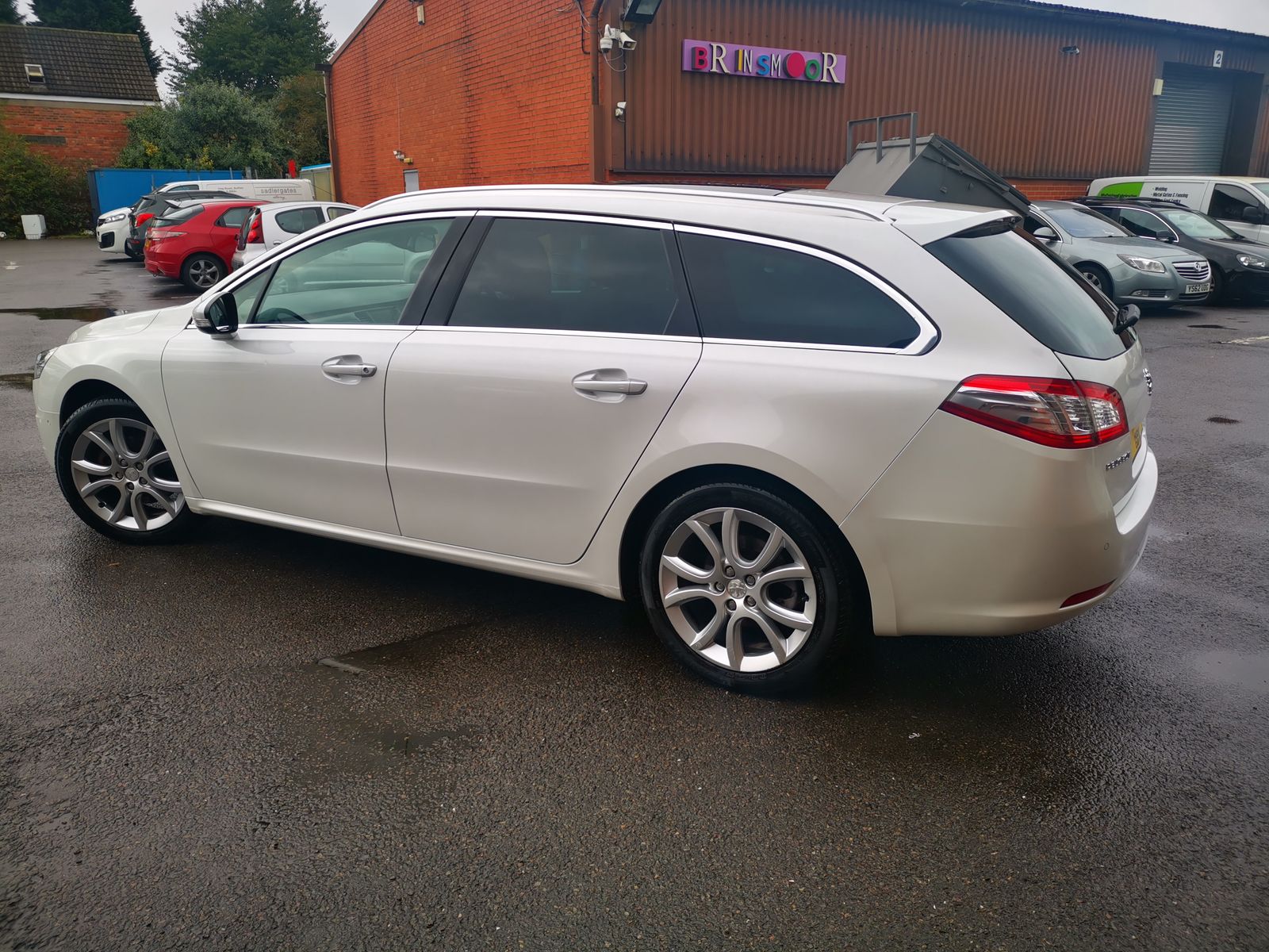 Peugeot 508 2.0L HDI SW ALLURE Estate 5dr Diesel Manual Euro 5 (163 bhp) 5dr Manual 2026