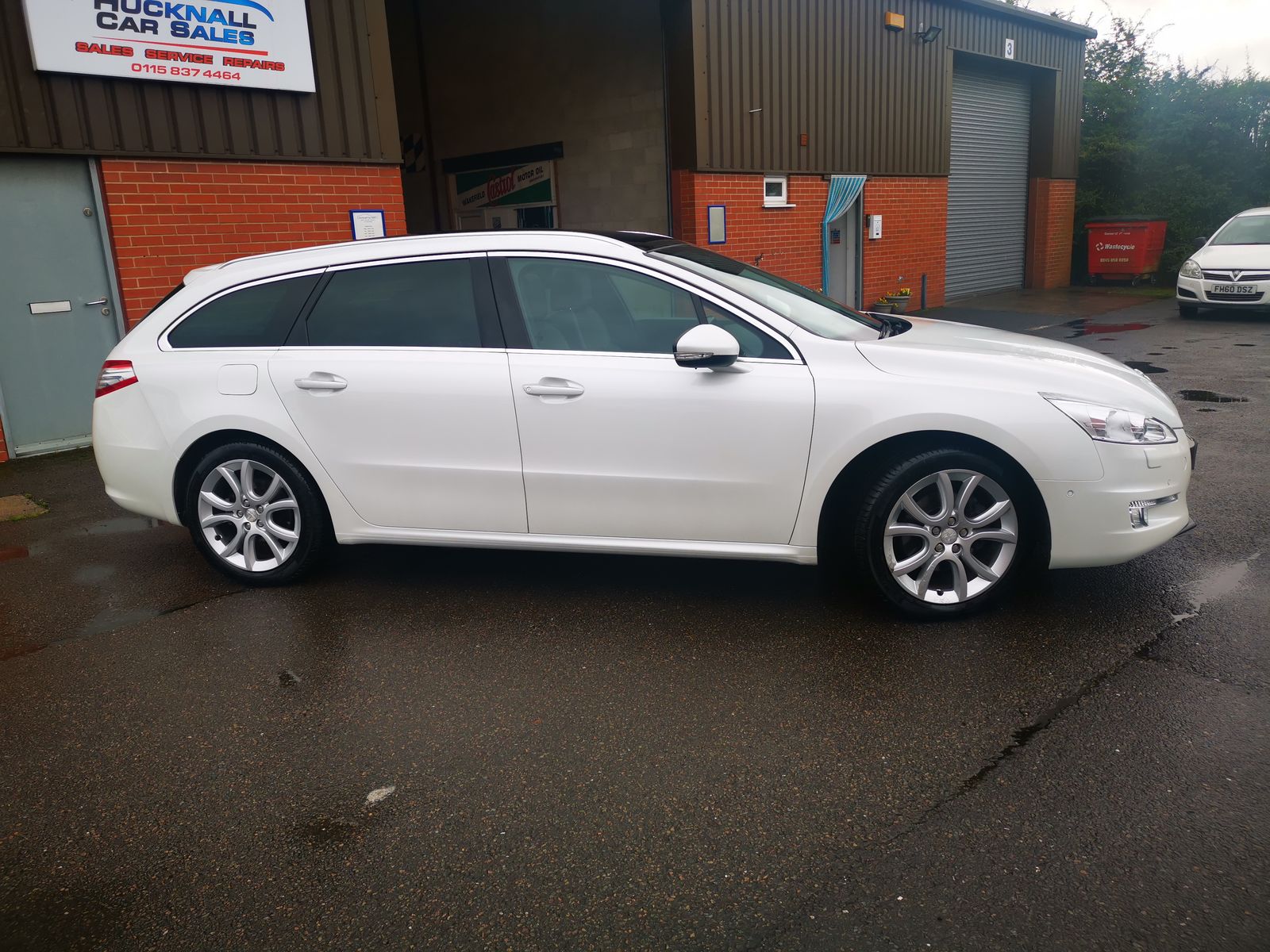 Peugeot 508 2.0L HDI SW ALLURE Estate 5dr Diesel Manual Euro 5 (163 bhp) 5dr Manual 2026