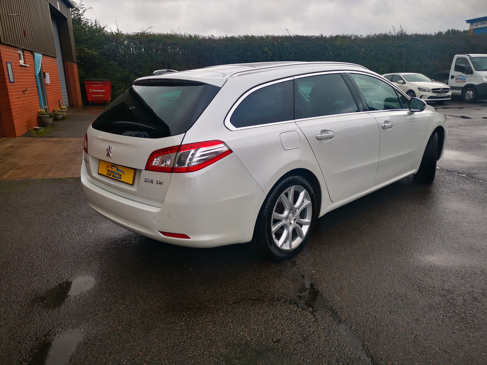 Peugeot 508 2.0L HDI SW ALLURE Estate 5dr Diesel Manual Euro 5 (163 bhp) 5dr Manual 2026