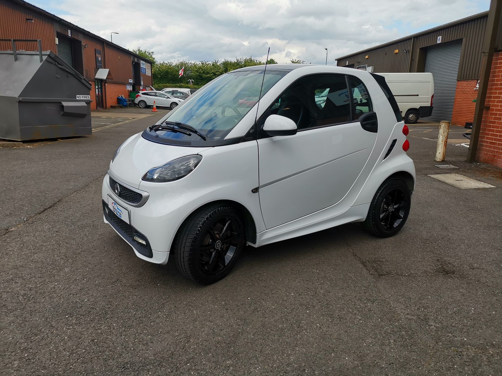 Smart ForTwo 1.0L GRANDSTYLE EDITION Coupe 3dr Petrol Automatic Euro 5 (84 bhp) 3dr Automatic 2026