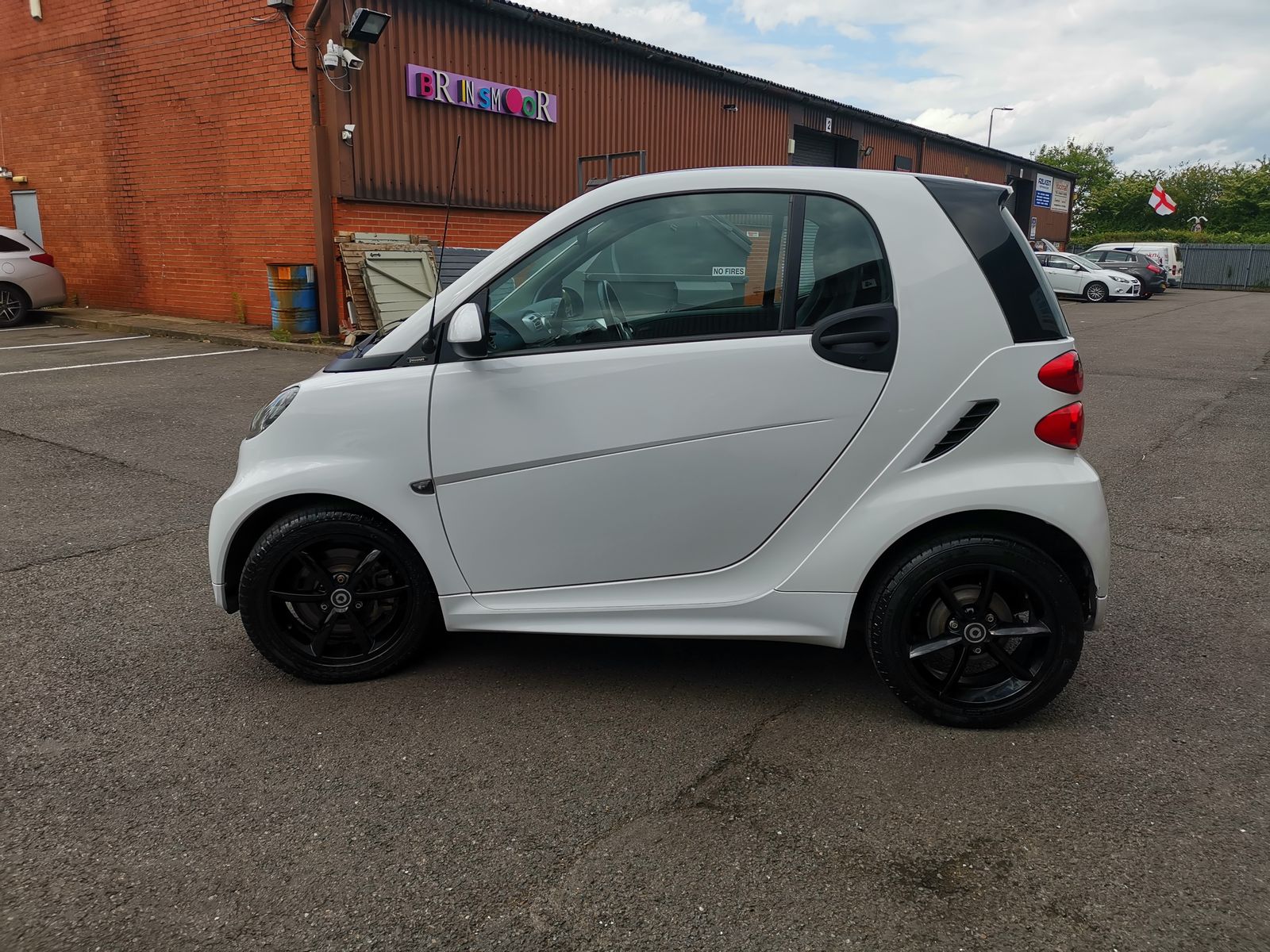 Smart ForTwo 1.0L GRANDSTYLE EDITION Coupe 3dr Petrol Automatic Euro 5 (84 bhp) 3dr Automatic 2026
