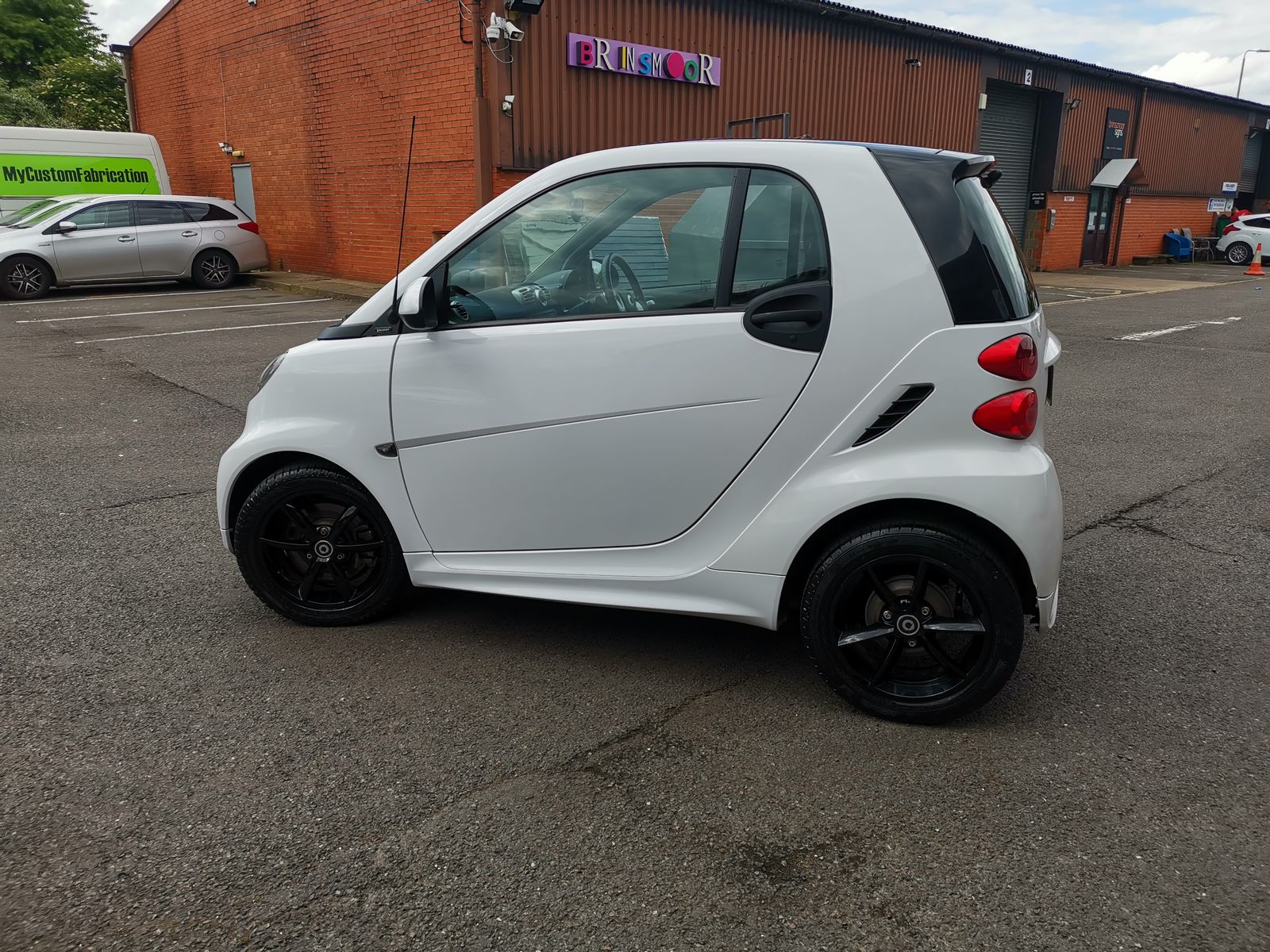 Smart ForTwo 1.0L GRANDSTYLE EDITION Coupe 3dr Petrol Automatic Euro 5 (84 bhp) 3dr Automatic 2026