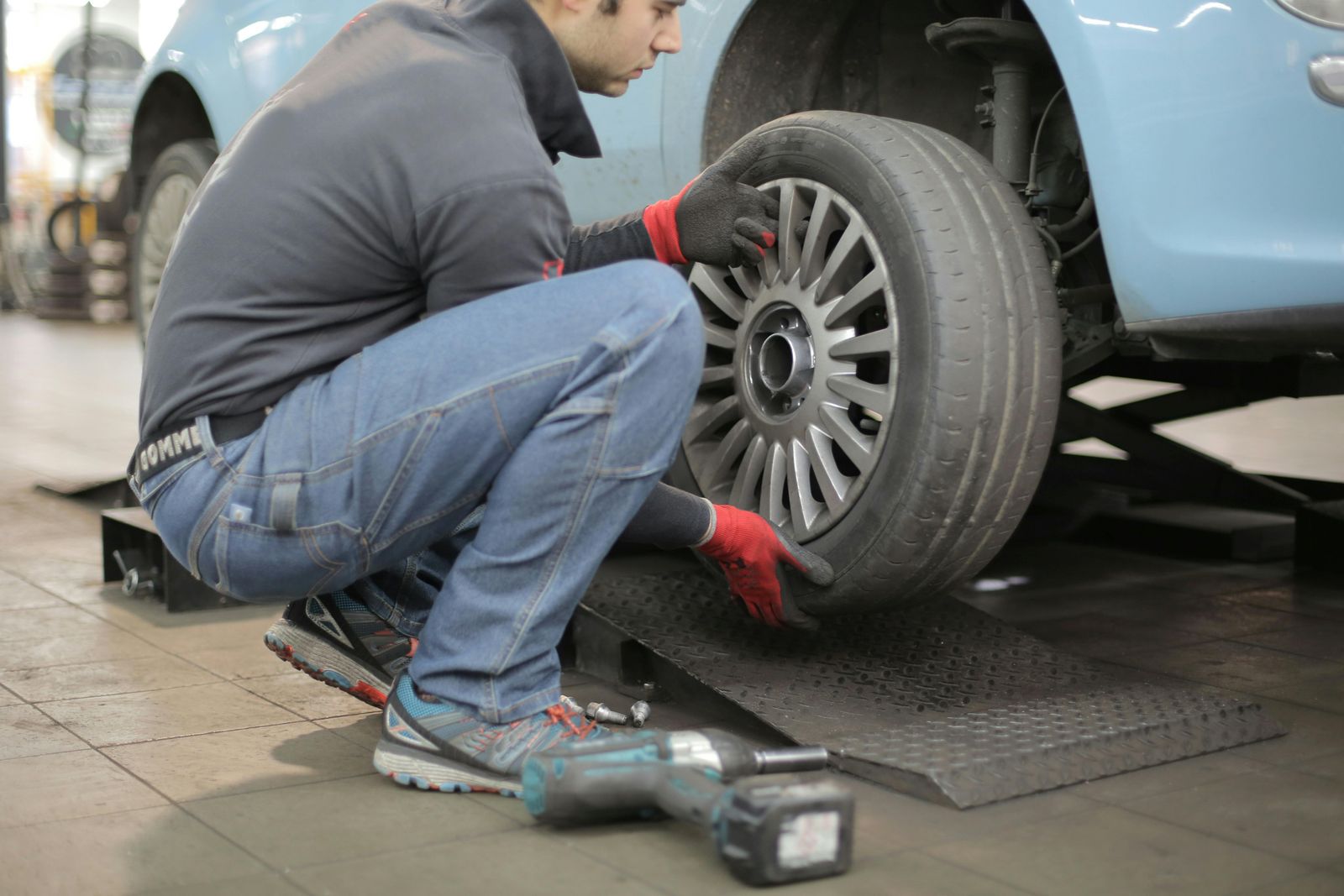 4 Wheel Alignment