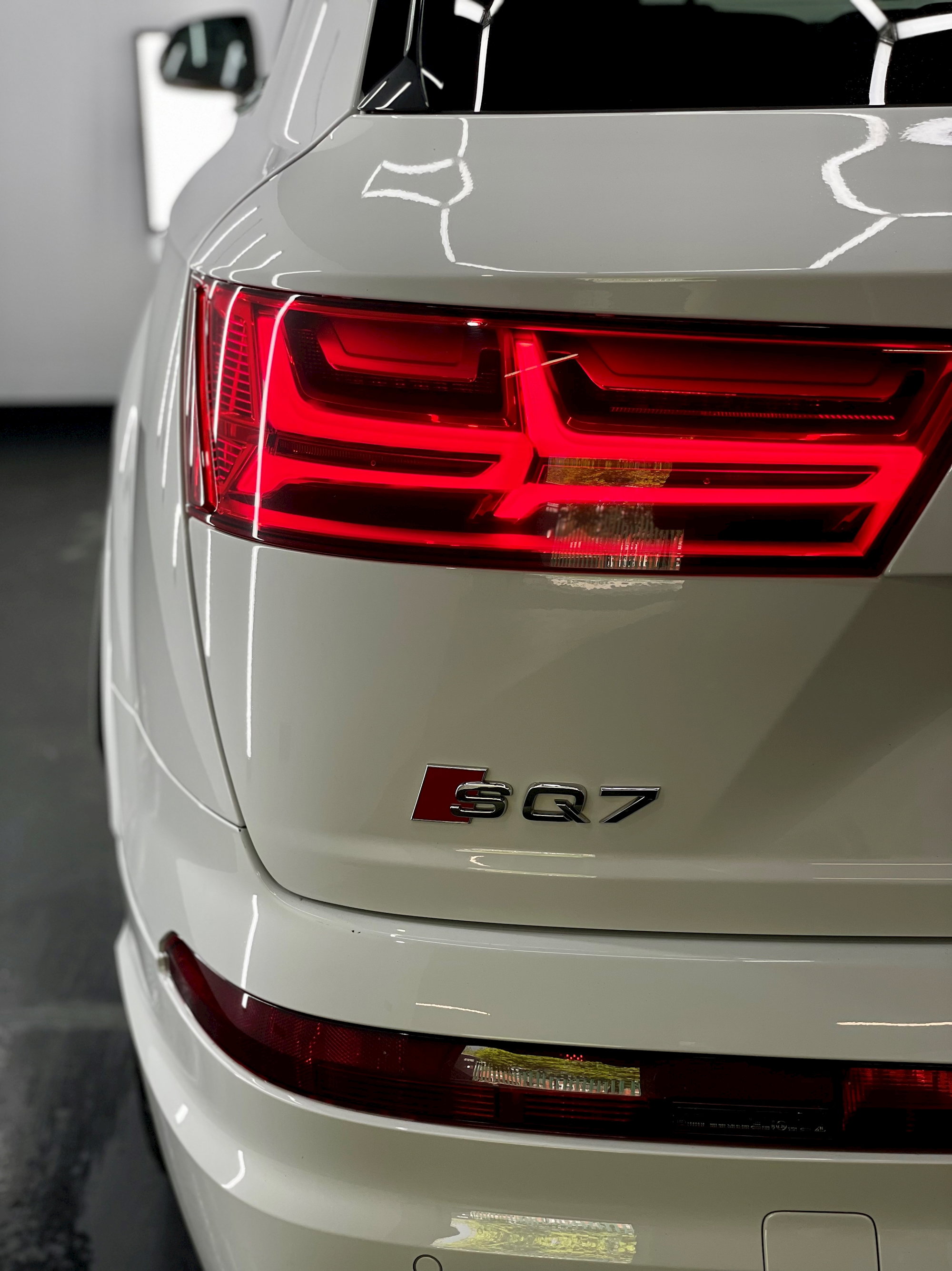 Audi Q7 SQ7 TDI QUATTRO 5dr Semi Automatic 2026