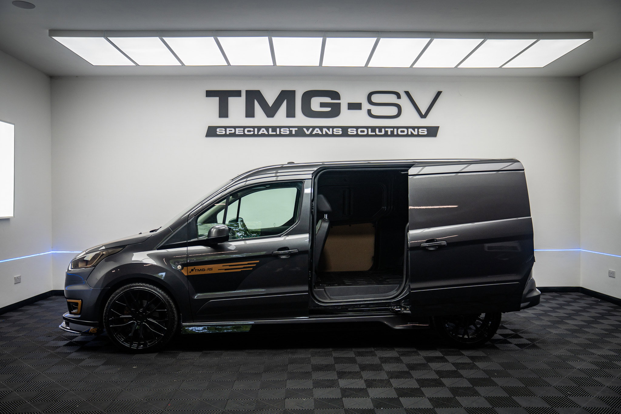 Ford Transit Connect 1.5 240 EcoBlue Limited Panel Van 5dr Diesel Auto L2 Euro 6 (s/s) (120 ps) 5dr Automatic 2026