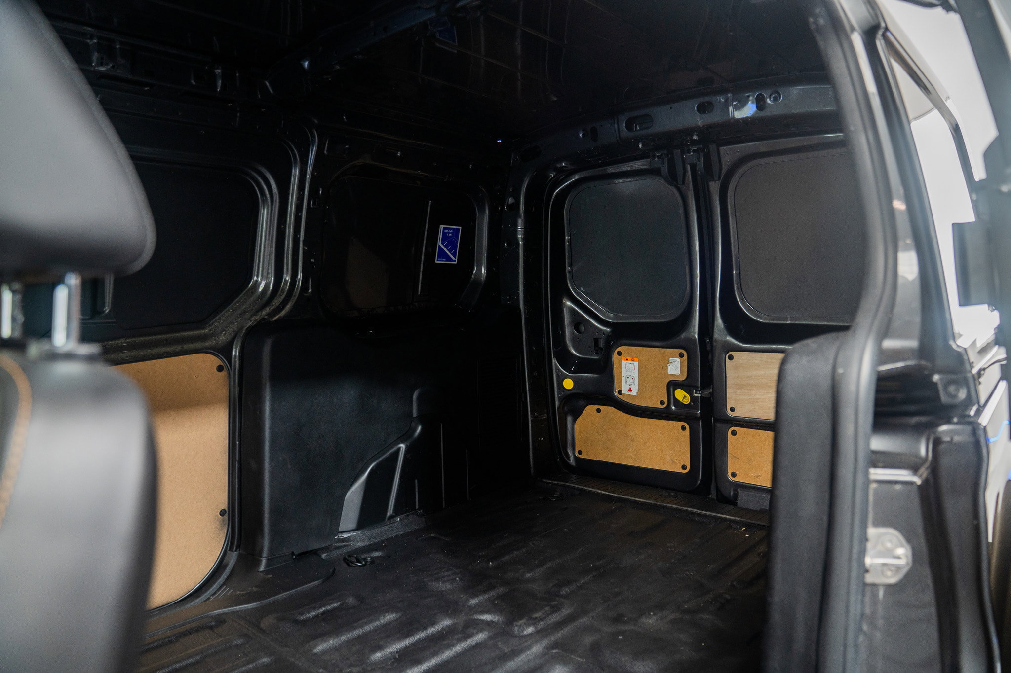 Ford Transit Connect 1.5 240 EcoBlue Limited Panel Van 5dr Diesel Auto L2 Euro 6 (s/s) (120 ps) 5dr Automatic 2026