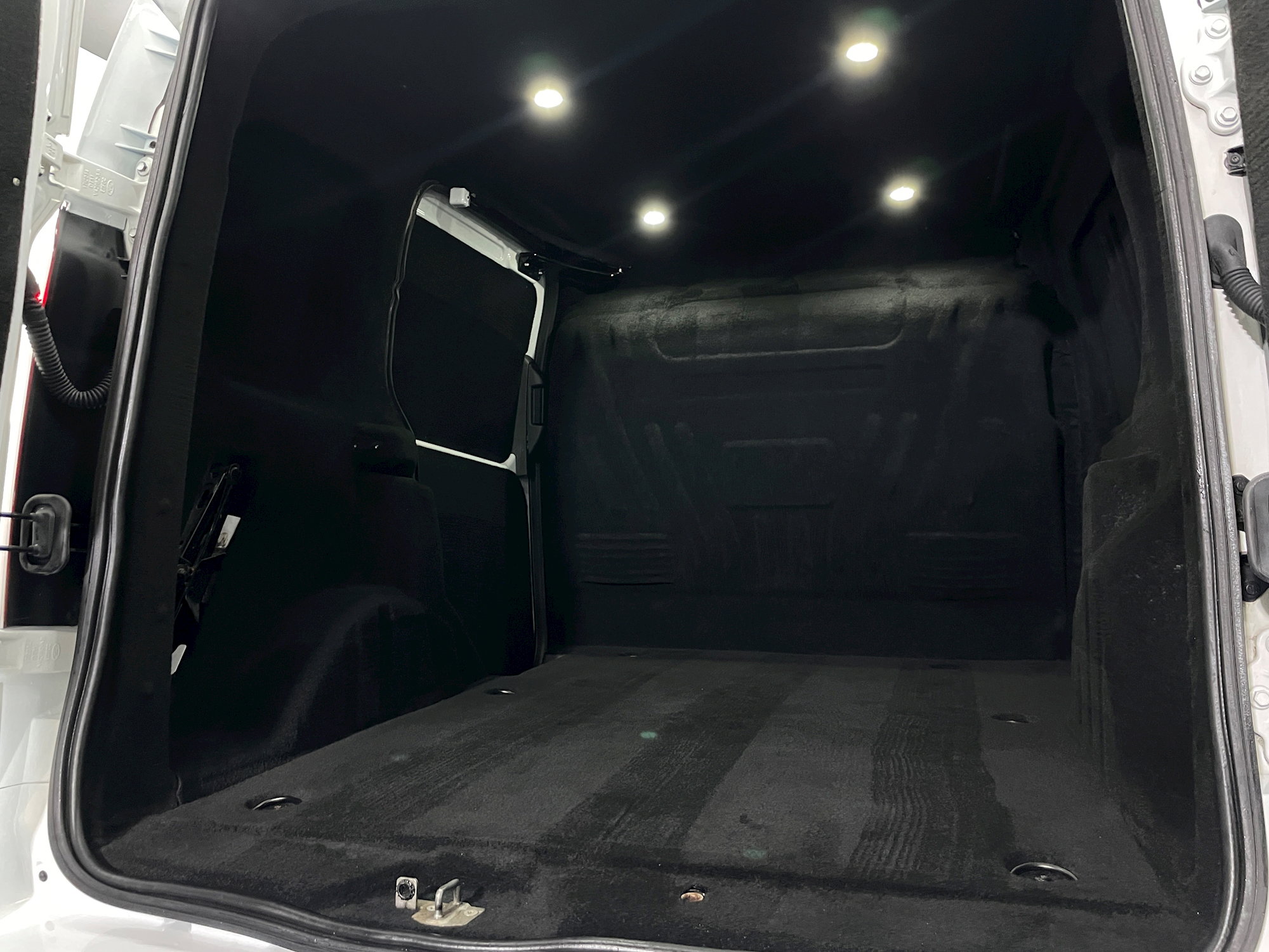 Ford Transit Connect 200 P/V 4dr Manual 2026