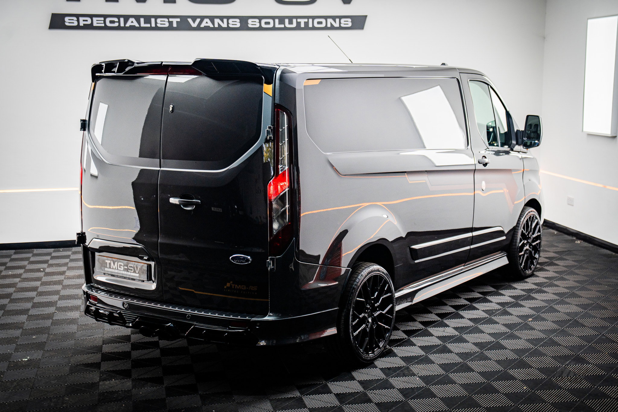 Ford Transit Custom 2.0 280 EcoBlue Limited Panel Van 5dr Diesel Manual L1 H1 Euro 6 (s/s) (130 ps) 5dr Manual 2026