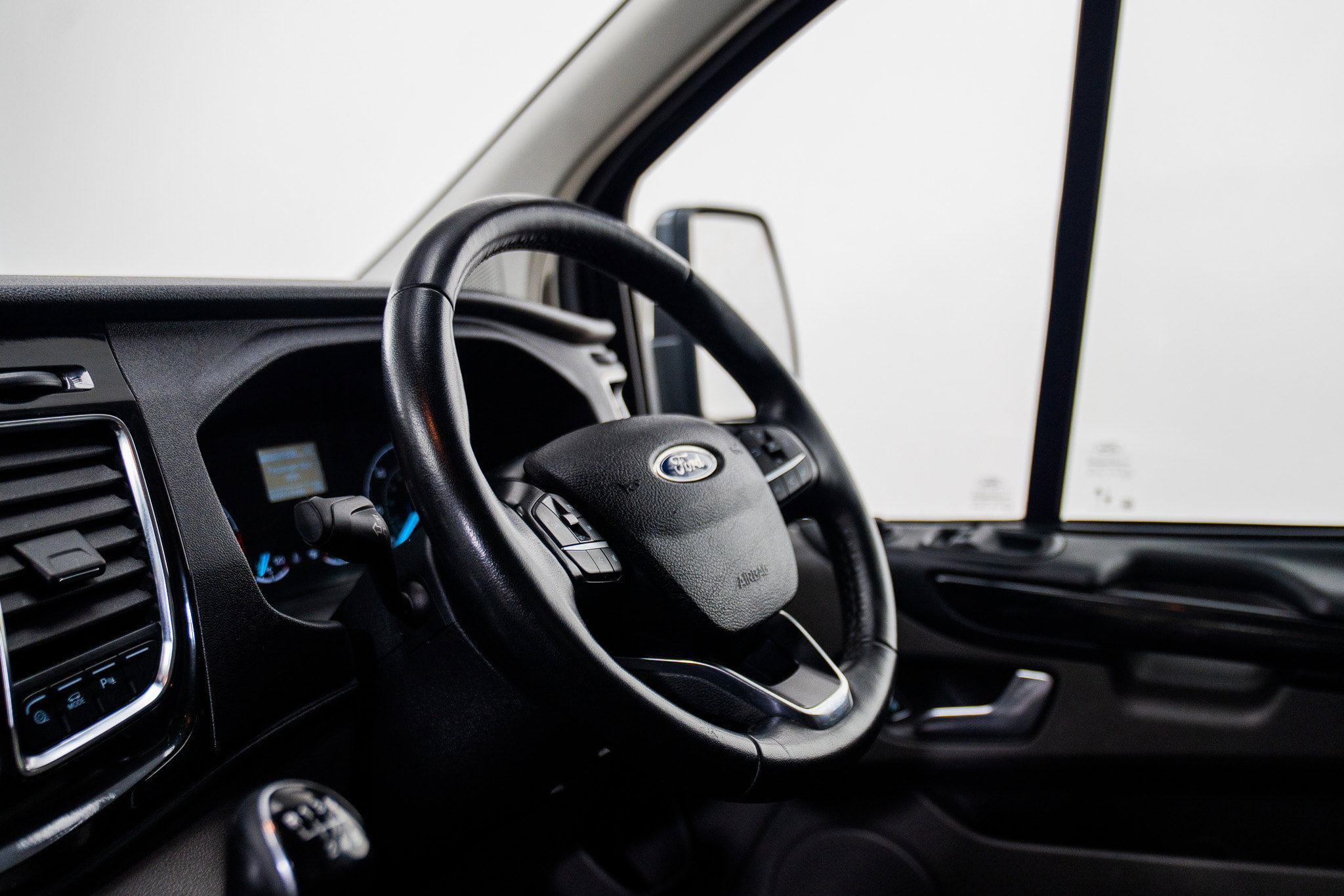 Ford Transit Custom 2.0 280 EcoBlue Limited Panel Van 5dr Diesel Manual L1 H1 Euro 6 (s/s) (130 ps) 5dr Manual 2026