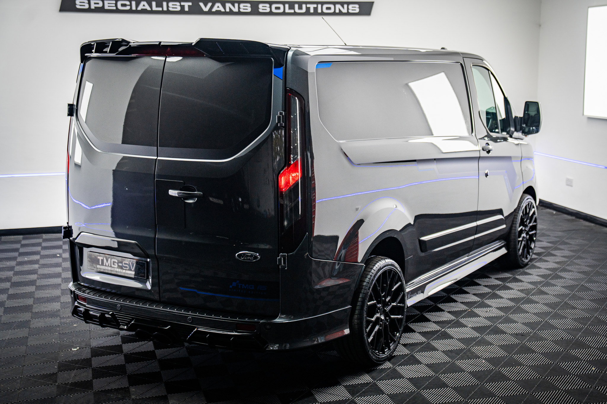 Ford Transit Custom 2.0 280 EcoBlue Limited Panel Van 5dr Diesel Manual L1 H1 Euro 6 (s/s) (130 ps) 5dr Manual 2026