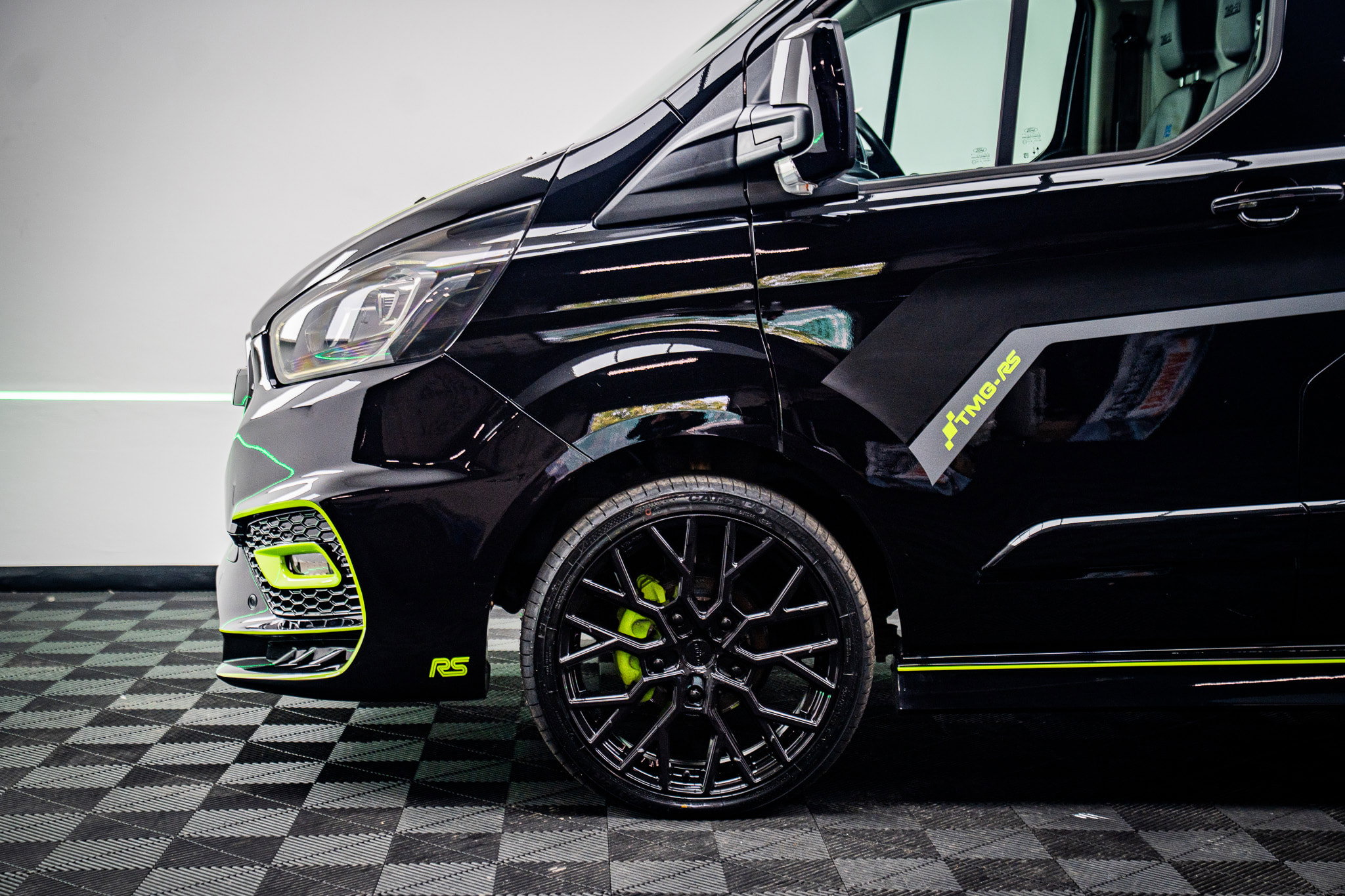 Ford Transit Custom 2.0 280 TRANSIT CUSTOM RS TMG RS Limited Panel Van 5dr Diesel Manual L1 H1 Euro 6 (s/s) (130 ps) 5dr Manual 2026