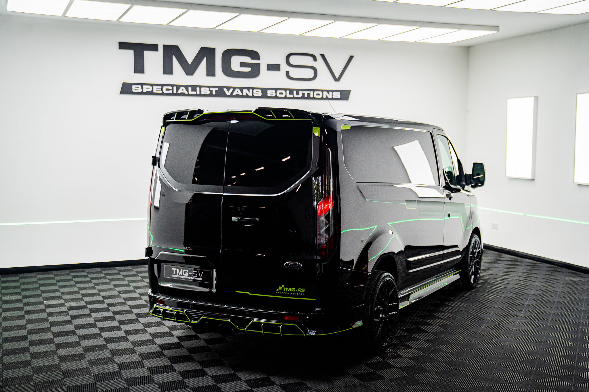 Ford Transit Custom 2.0 280 TRANSIT CUSTOM RS TMG RS Limited Panel Van 5dr Diesel Manual L1 H1 Euro 6 (s/s) (130 ps) 5dr Manual 2026