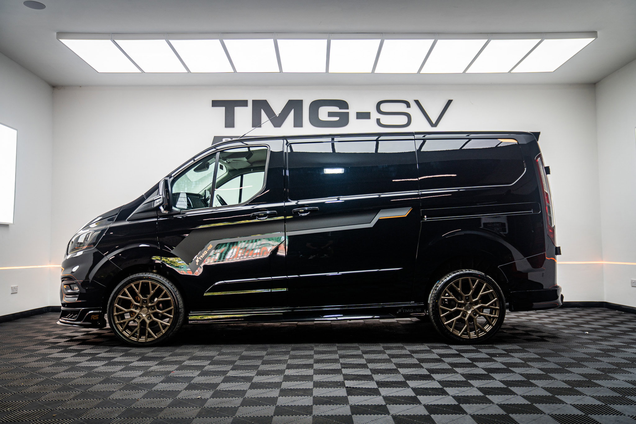 Ford Transit Custom 2.0 280 transit EcoBlue Diesel Manual L1 H1 Euro 6 (s/s) (130 ps) SPORT RS 5dr Manual 2026