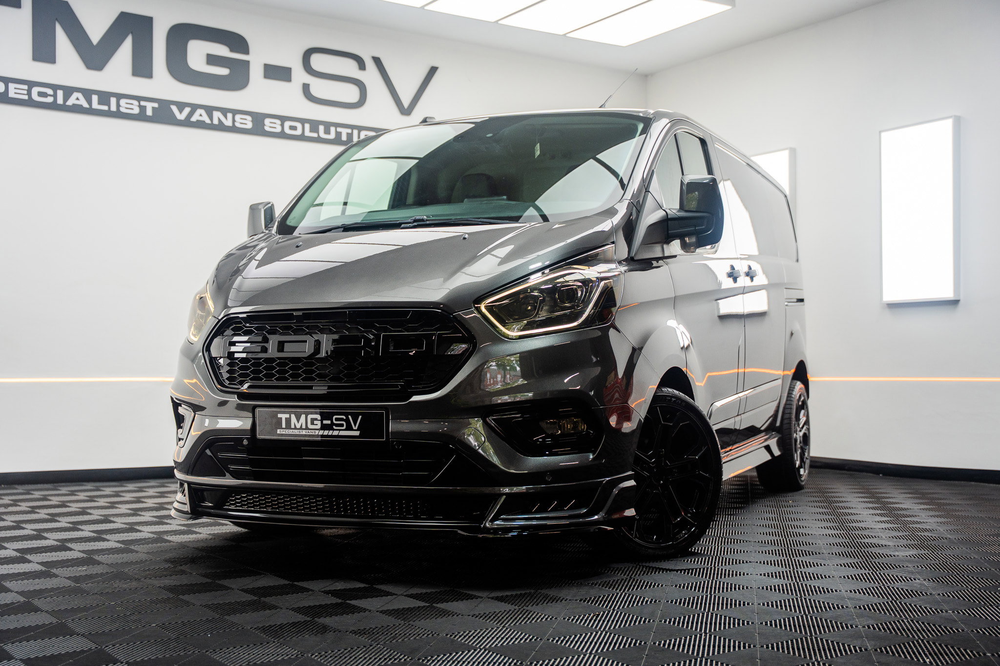 Ford Transit Custom 2.0 TRANSIT CUSTOM Limited Panel Van 5dr Diesel Manual L1 H1 Euro 6 RS SPORT 5dr Manual 2026