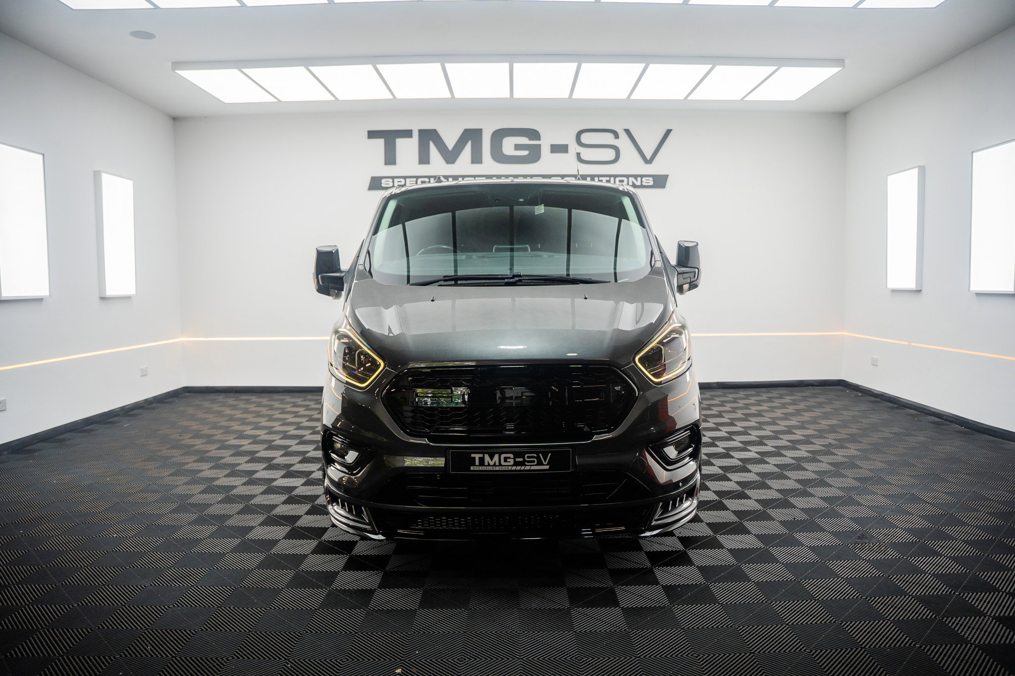 Ford Transit Custom 2.0 TRANSIT CUSTOM Limited Panel Van 5dr Diesel Manual L1 H1 Euro 6 RS SPORT 5dr Manual 2026