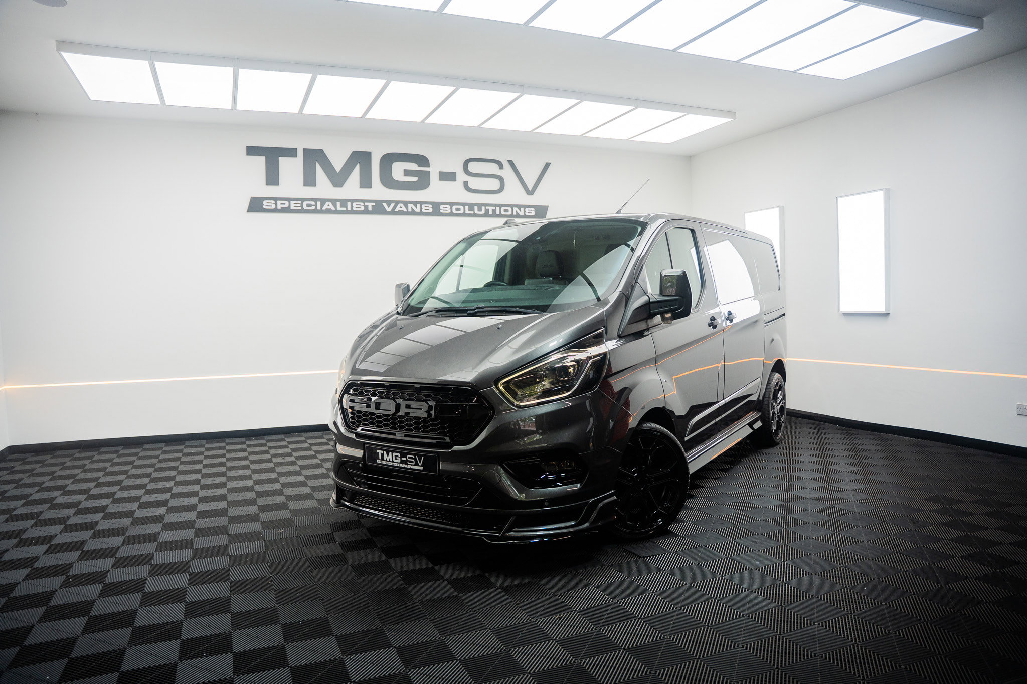 Ford Transit Custom 2.0 TRANSIT CUSTOM Limited Panel Van 5dr Diesel Manual L1 H1 Euro 6 RS SPORT 5dr Manual 2026