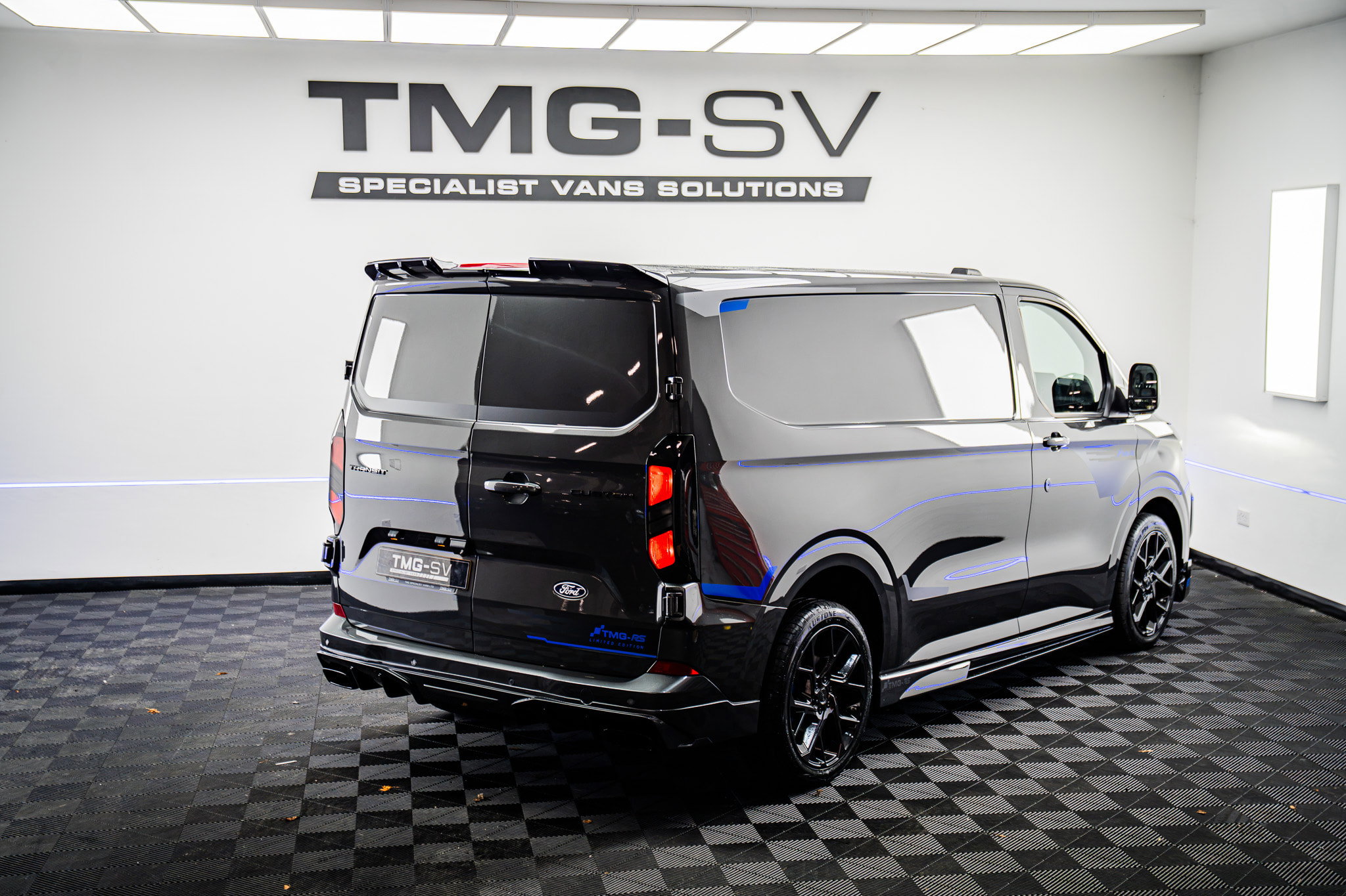 Ford Transit Custom 2.0 300 EcoBlue Limited Panel Van 5dr Diesel Manual L1 H1 Euro 6 (s/s) (136 ps) RS SPORT 5dr Manual 2026