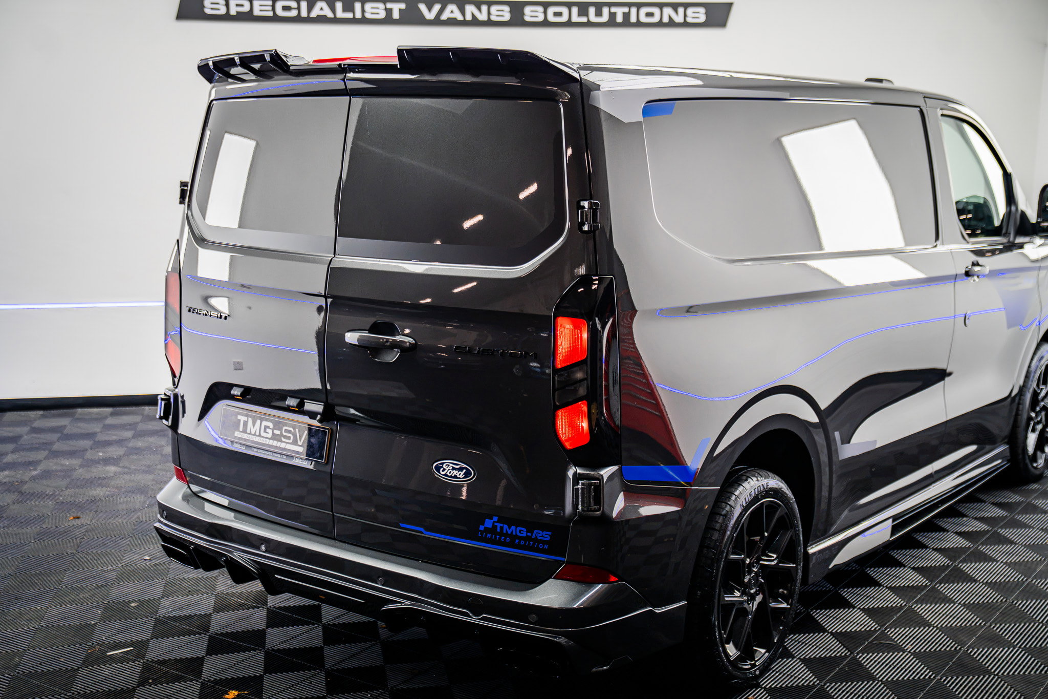 Ford Transit Custom 2.0 300 EcoBlue Limited Panel Van 5dr Diesel Manual L1 H1 Euro 6 (s/s) (136 ps) RS SPORT 5dr Manual 2026