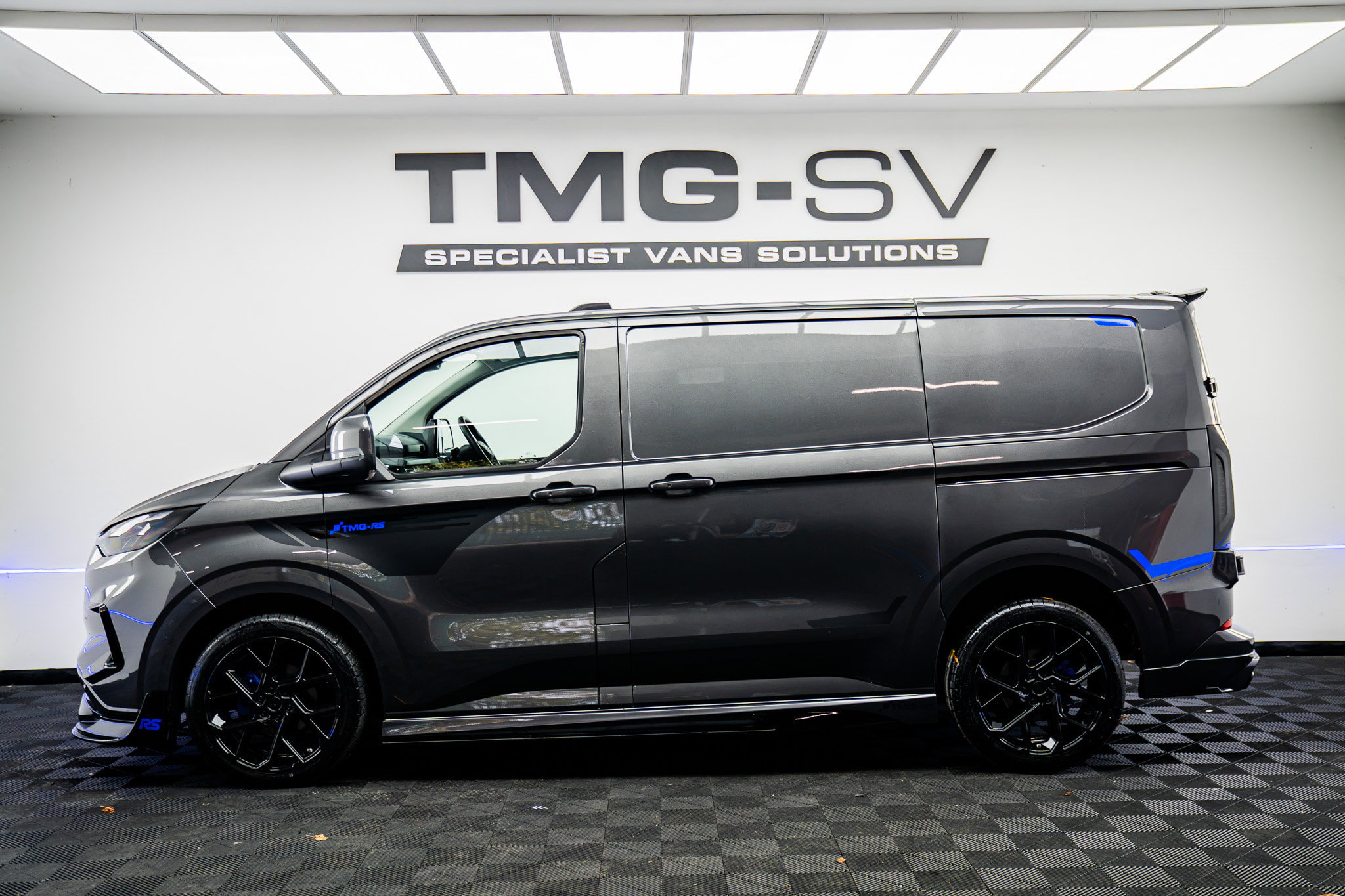 Ford Transit Custom 2.0 300 EcoBlue Limited Panel Van 5dr Diesel Manual L1 H1 Euro 6 (s/s) (136 ps) RS SPORT 5dr Manual 2026