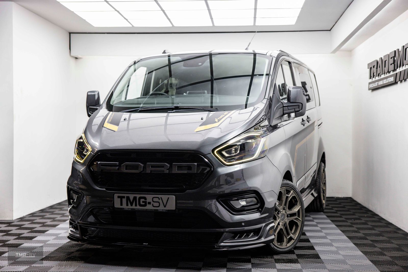 Ford Transit Custom 2.0 320 EcoBlue Limited Crew Van Double Cab 5dr Diesel Auto L1 H1 Euro 6 (s/s) (185 ps) RS SPORT 5dr Automatic 2026