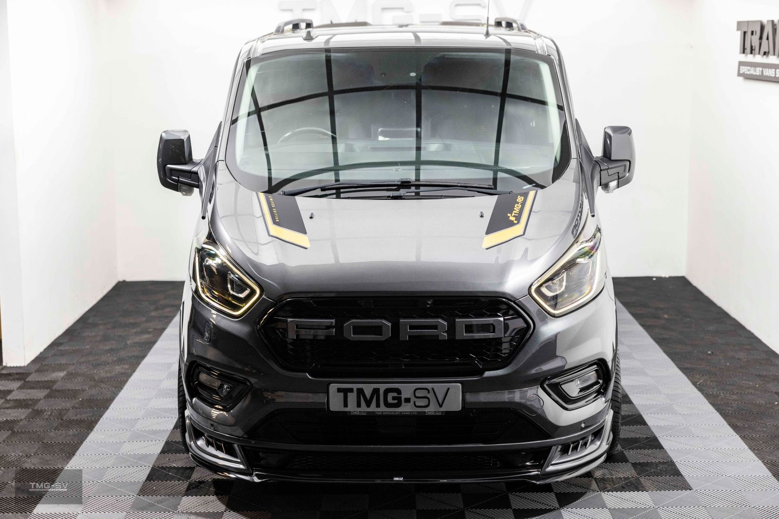 Ford Transit Custom 2.0 320 EcoBlue Limited Crew Van Double Cab 5dr Diesel Auto L1 H1 Euro 6 (s/s) (185 ps) RS SPORT 5dr Automatic 2026