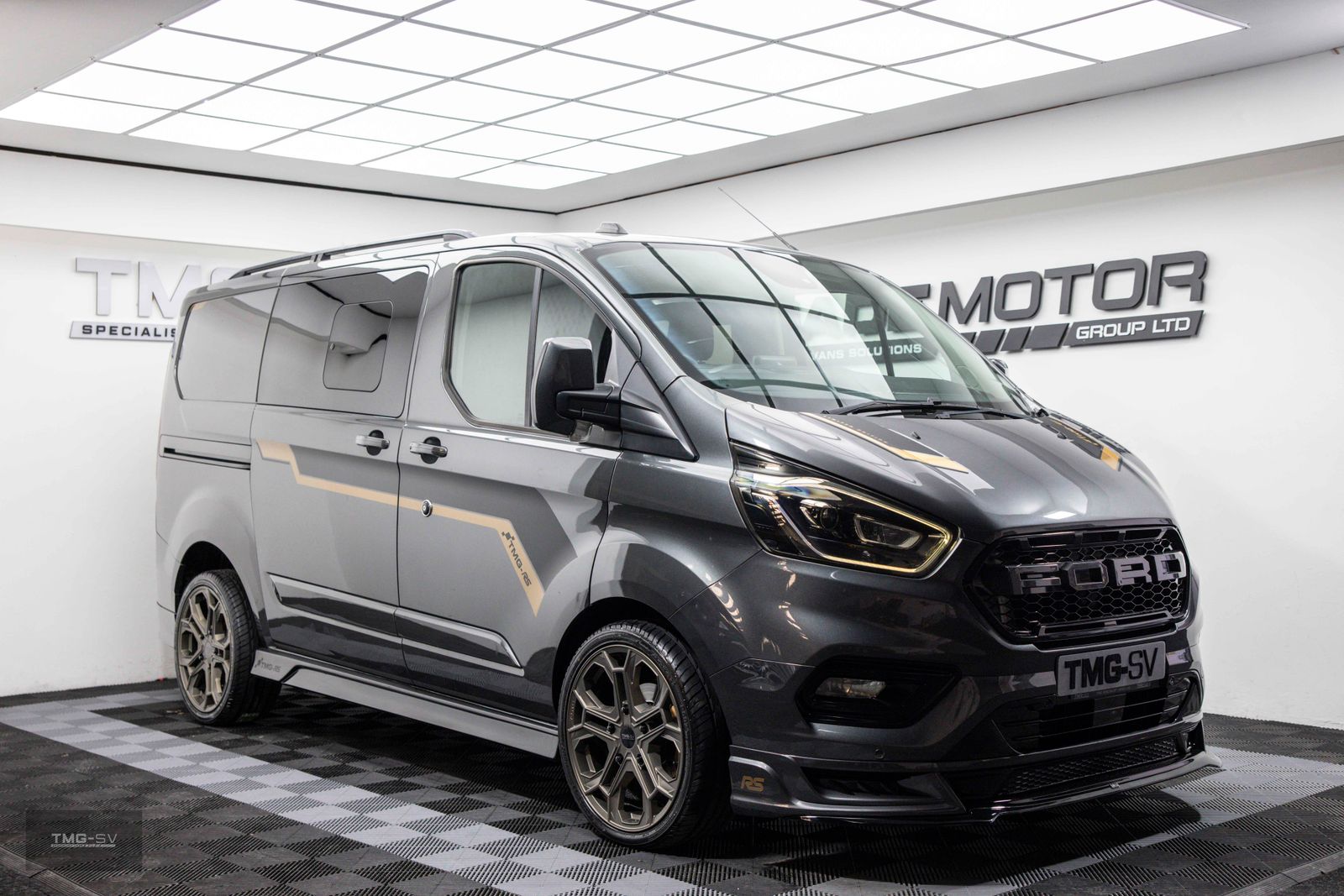 Ford Transit Custom 2.0 320 EcoBlue Limited Crew Van Double Cab 5dr Diesel Auto L1 H1 Euro 6 (s/s) (185 ps) RS SPORT 5dr Automatic 2026