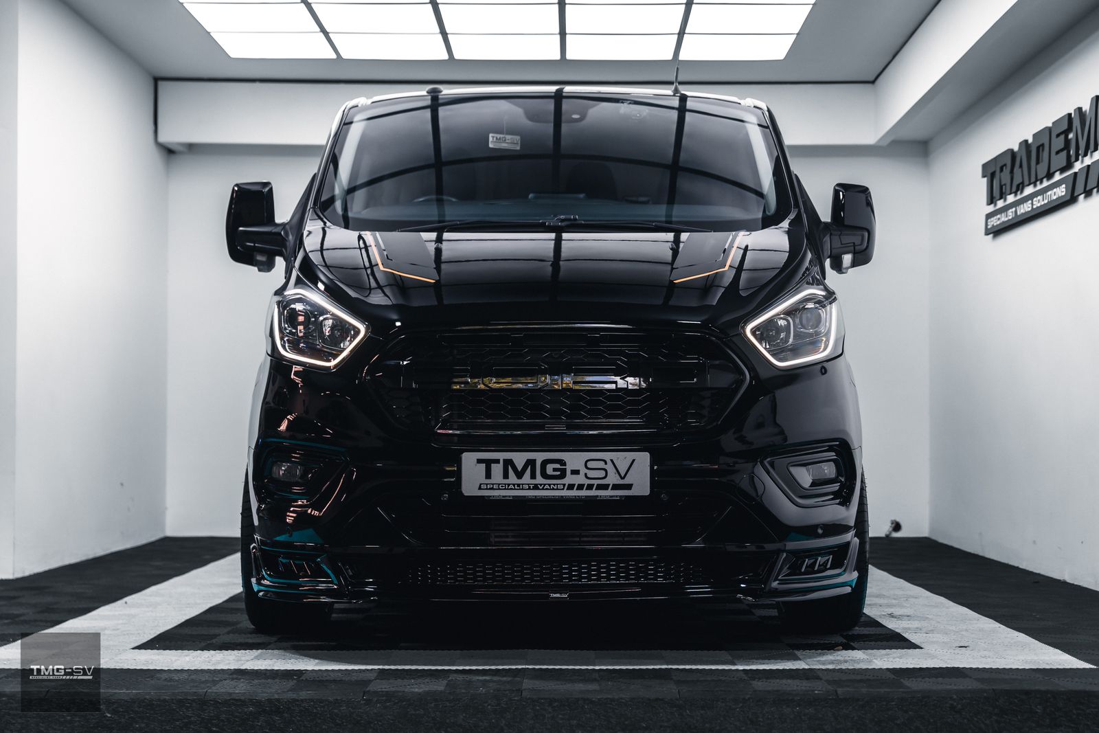 Ford Transit Custom 2.0L 300 LIMITED P/V L2 H1 Diesel Manual Euro 6 TMG RS SPORT LWB 5dr Manual 2026