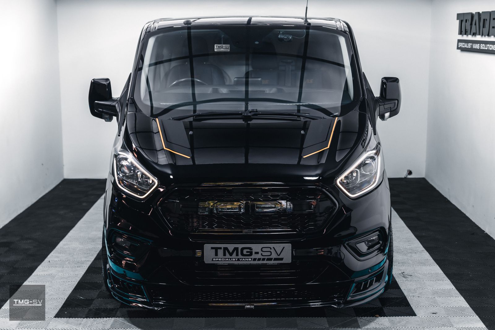 Ford Transit Custom 2.0L 300 LIMITED P/V L2 H1 Diesel Manual Euro 6 TMG RS SPORT LWB 5dr Manual 2026