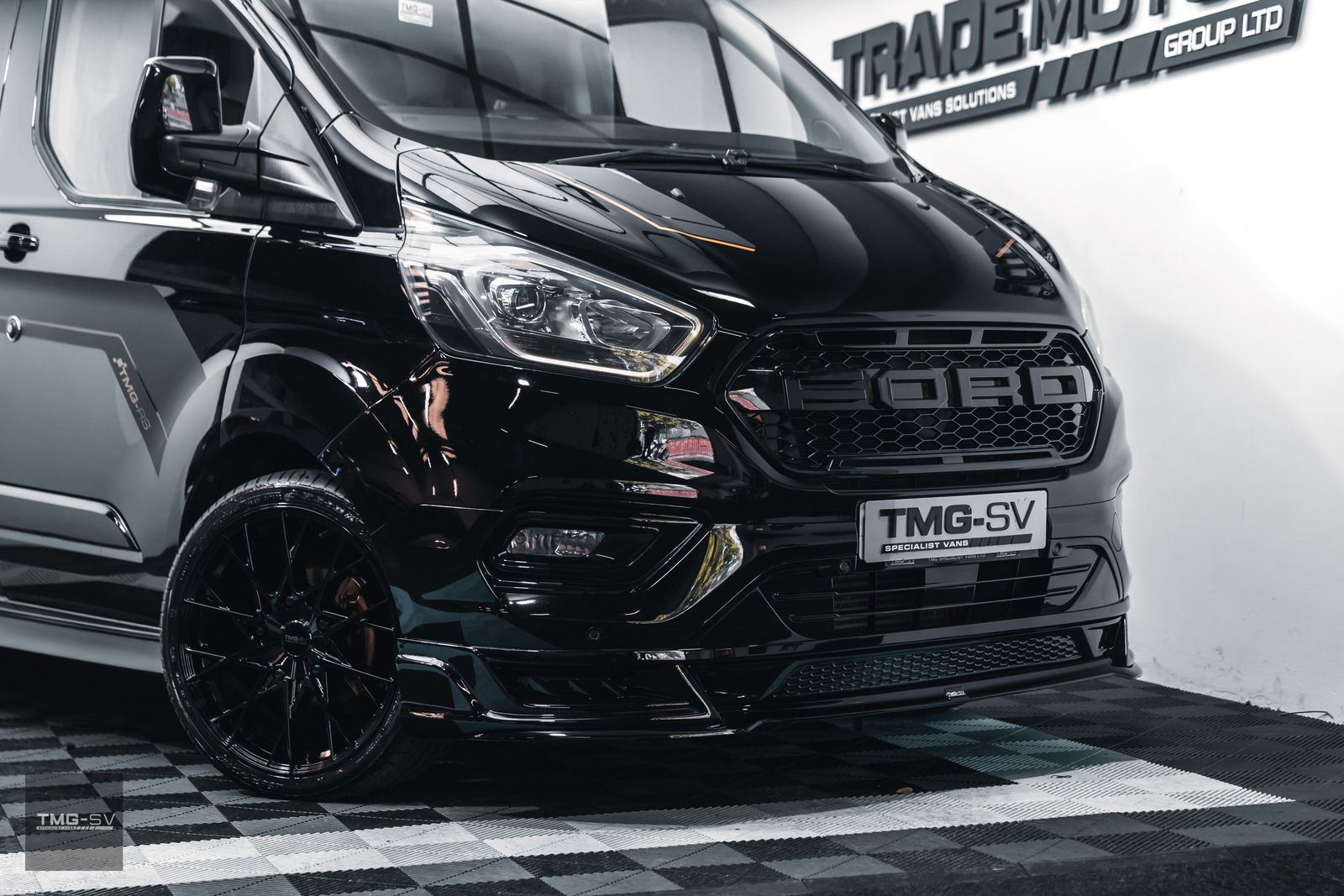 Ford Transit Custom 2.0L 300 LIMITED P/V L2 H1 Diesel Manual Euro 6 TMG RS SPORT LWB 5dr Manual 2026