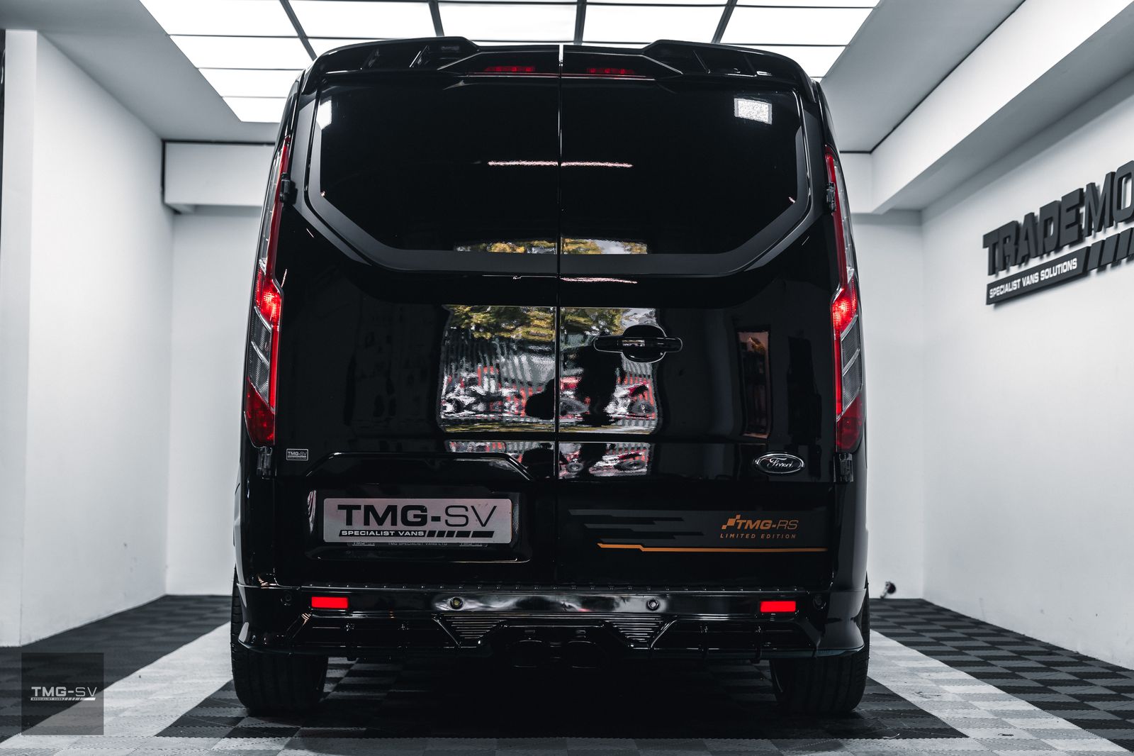 Ford Transit Custom 2.0L 300 LIMITED P/V L2 H1 Diesel Manual Euro 6 TMG RS SPORT LWB 5dr Manual 2026
