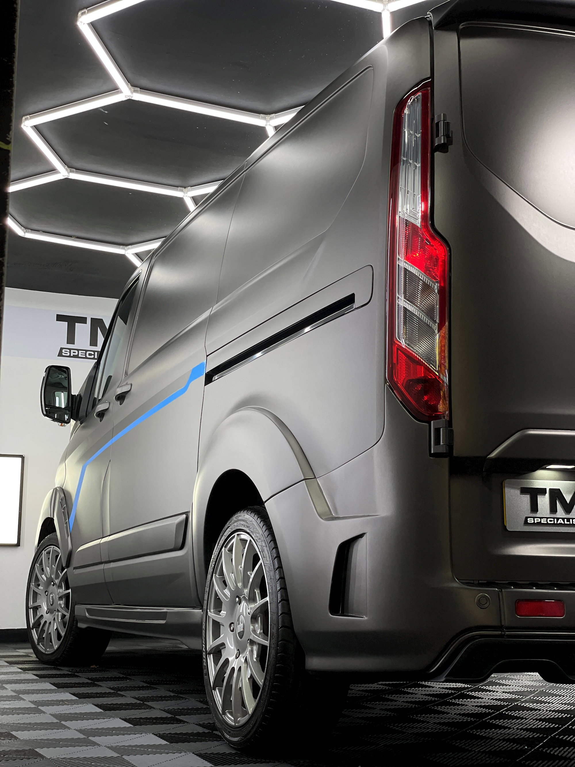 Ford Transit Custom 300 LIMITED P/V L1 H1 5dr Manual 2026