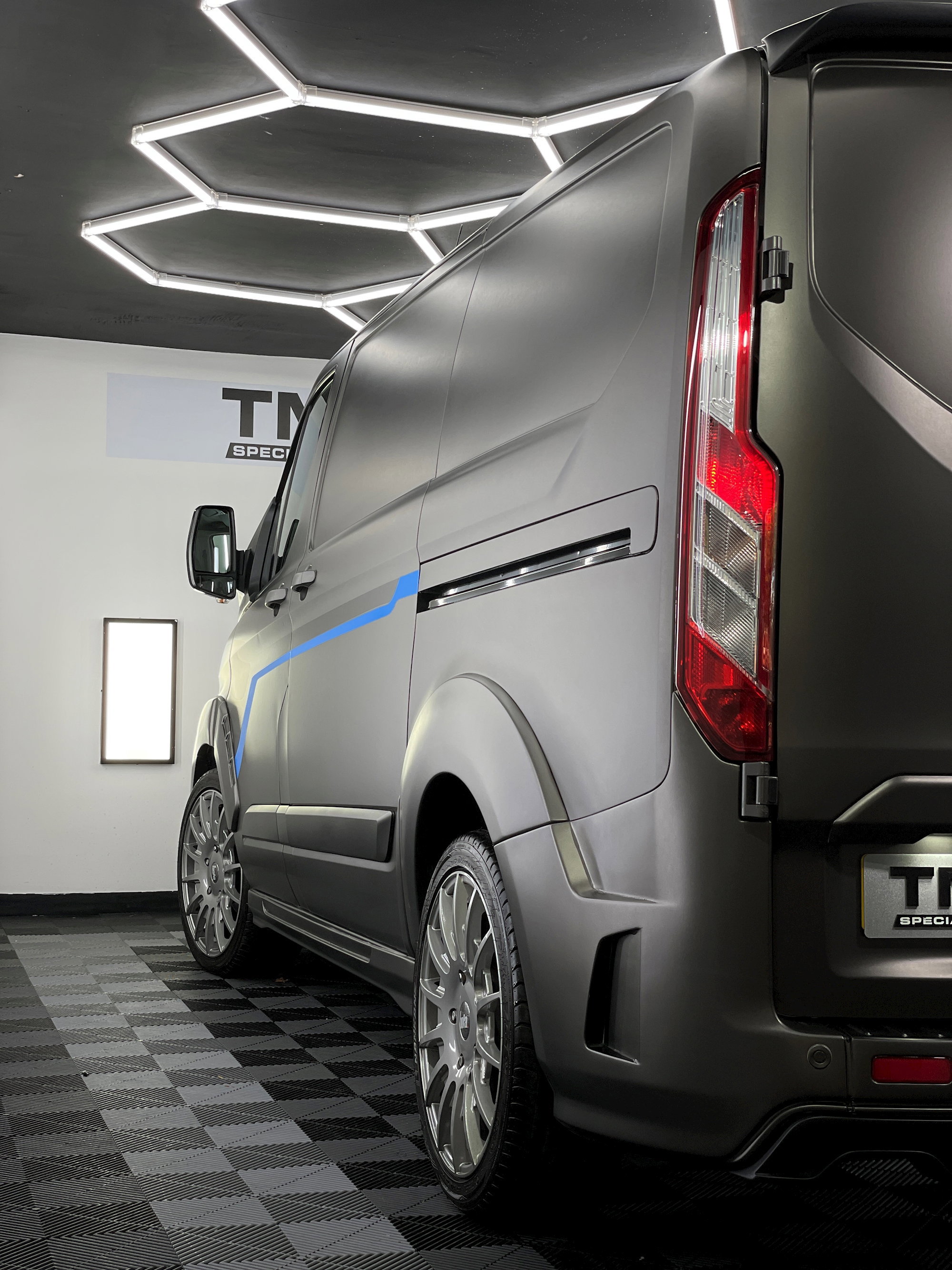 Ford Transit Custom 300 LIMITED P/V L1 H1 5dr Manual 2026