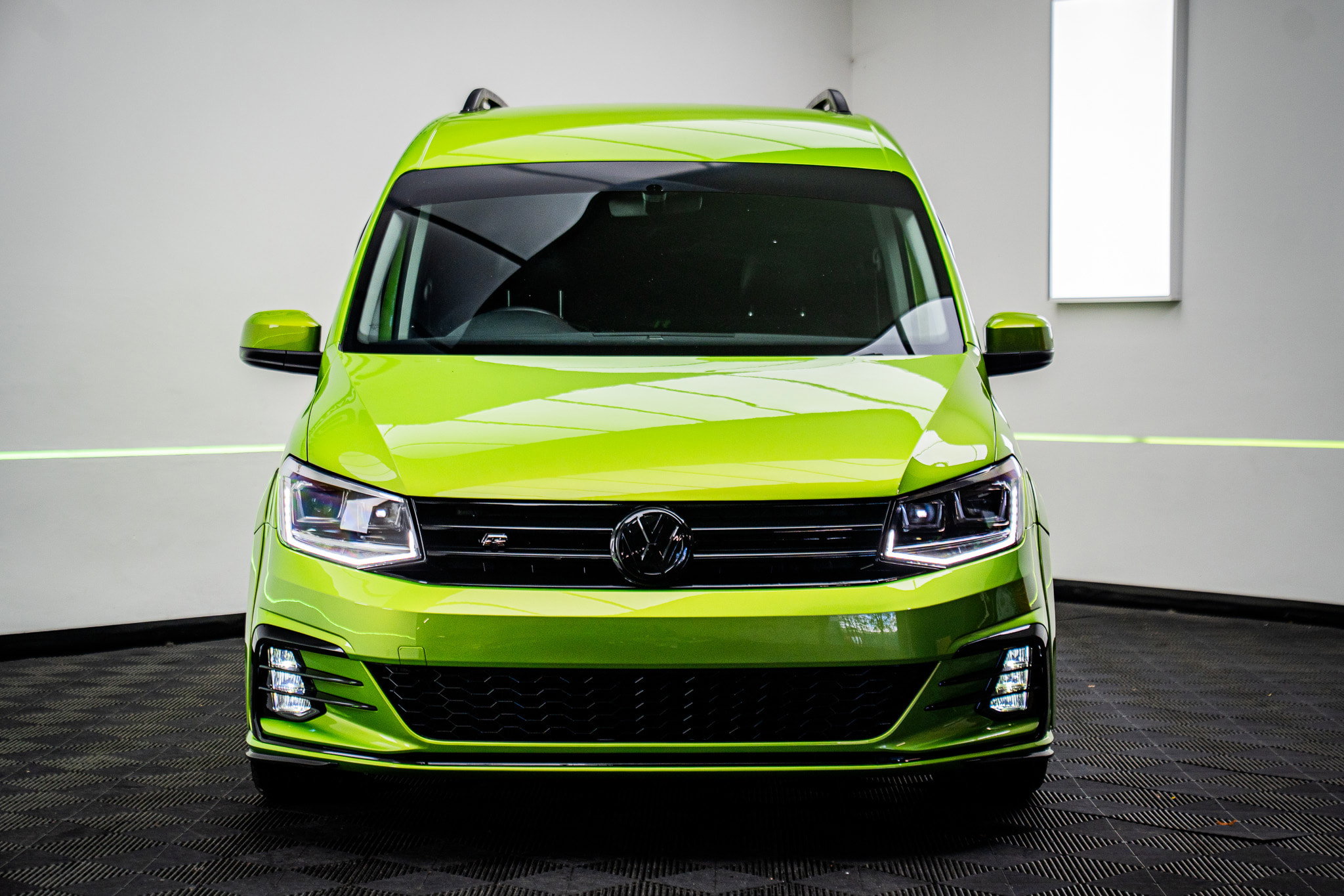 Volkswagen Caddy 2.0 CADDY TMG R BlueMotion Tech Highline VIPER GREEN 5dr Diesel DSG SWB Euro 6 (s/s) (150 ps) 5dr Automatic 2026