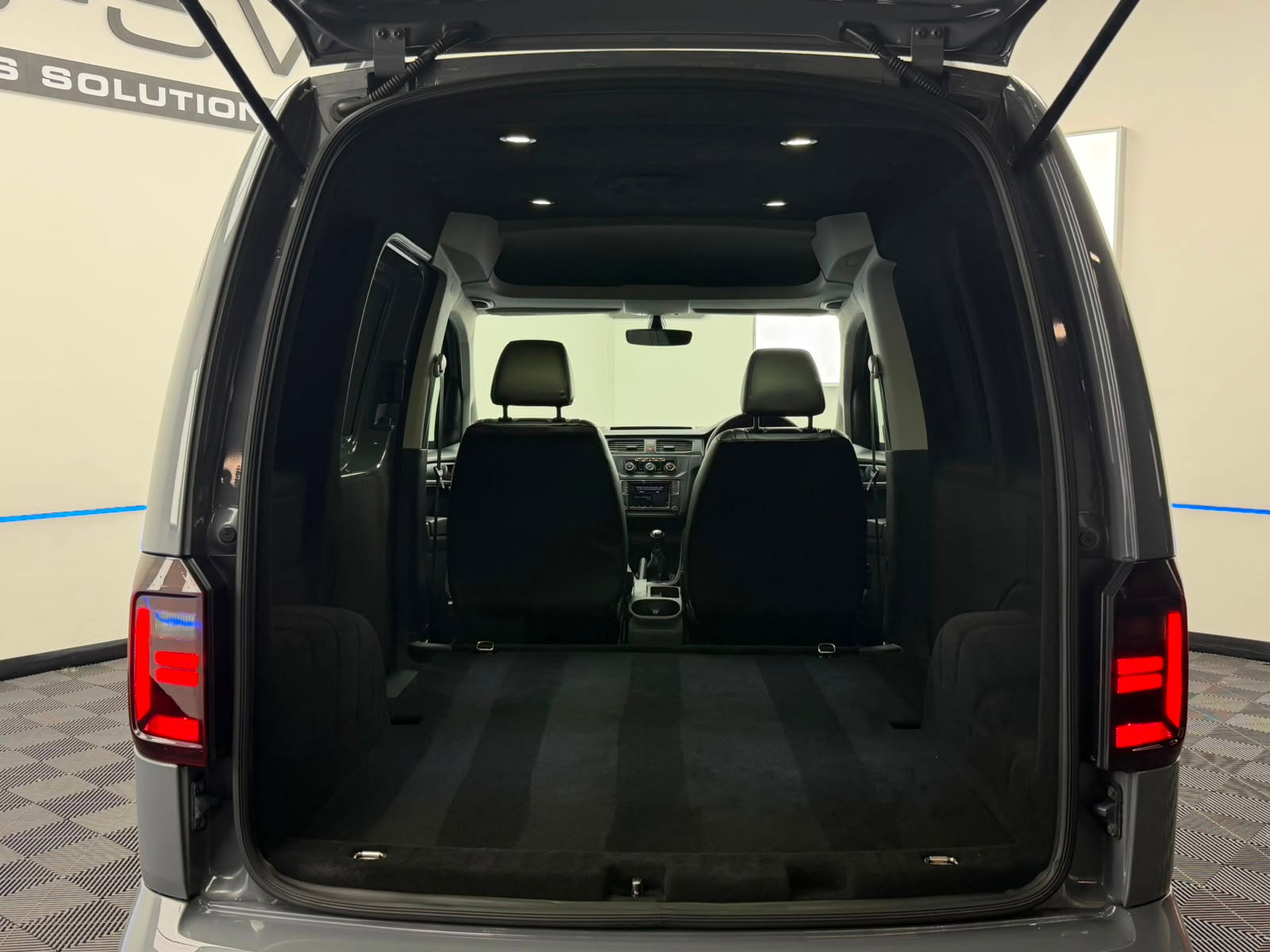 Volkswagen Caddy caddy 2.0 TDI C20 Highline Panel Van 5dr SWB Euro 6 (150 ps) TMG R 5dr Manual 2026