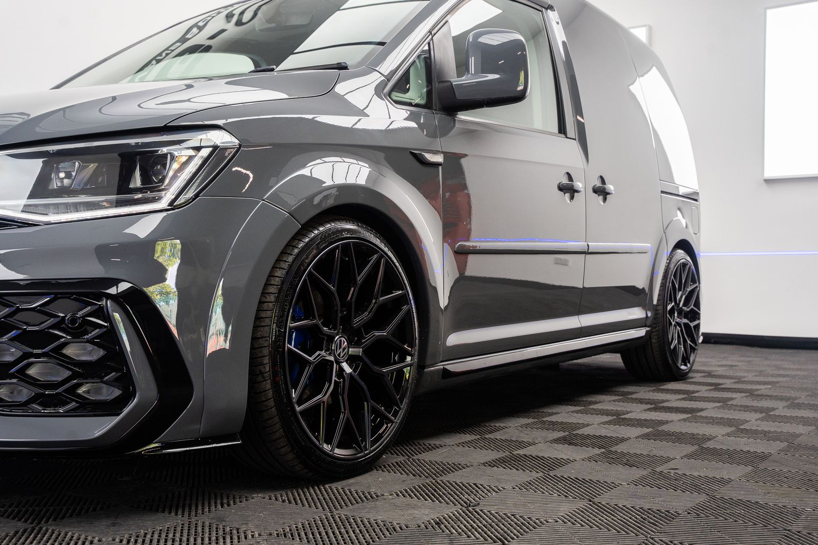 Volkswagen Caddy 2.0 TDI C20 caddy tmg R Highline Panel Van 5dr Diesel Manual 6 speed (150 ps) 5dr Manual 2026