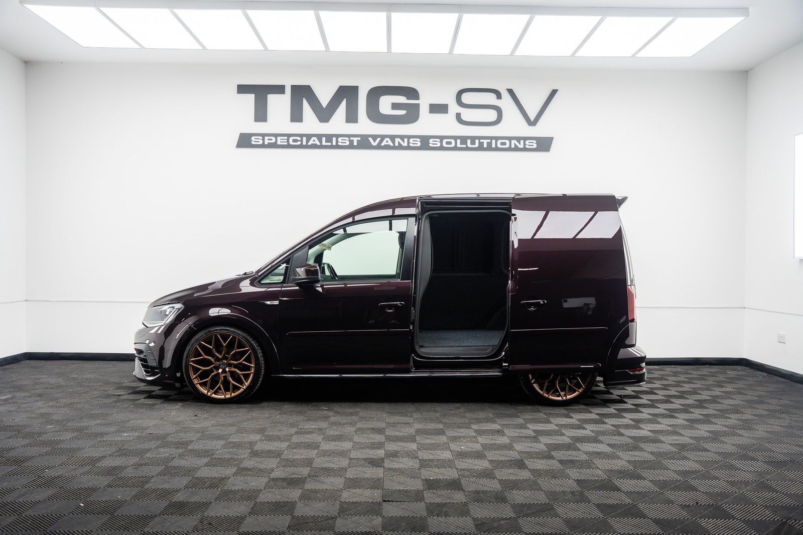 Volkswagen Caddy 2.0 TDI CADDY Highline Panel Van 5dr Diesel Manual SWB Euro 6 TMG R kombi 5 seat 5dr Manual 2026