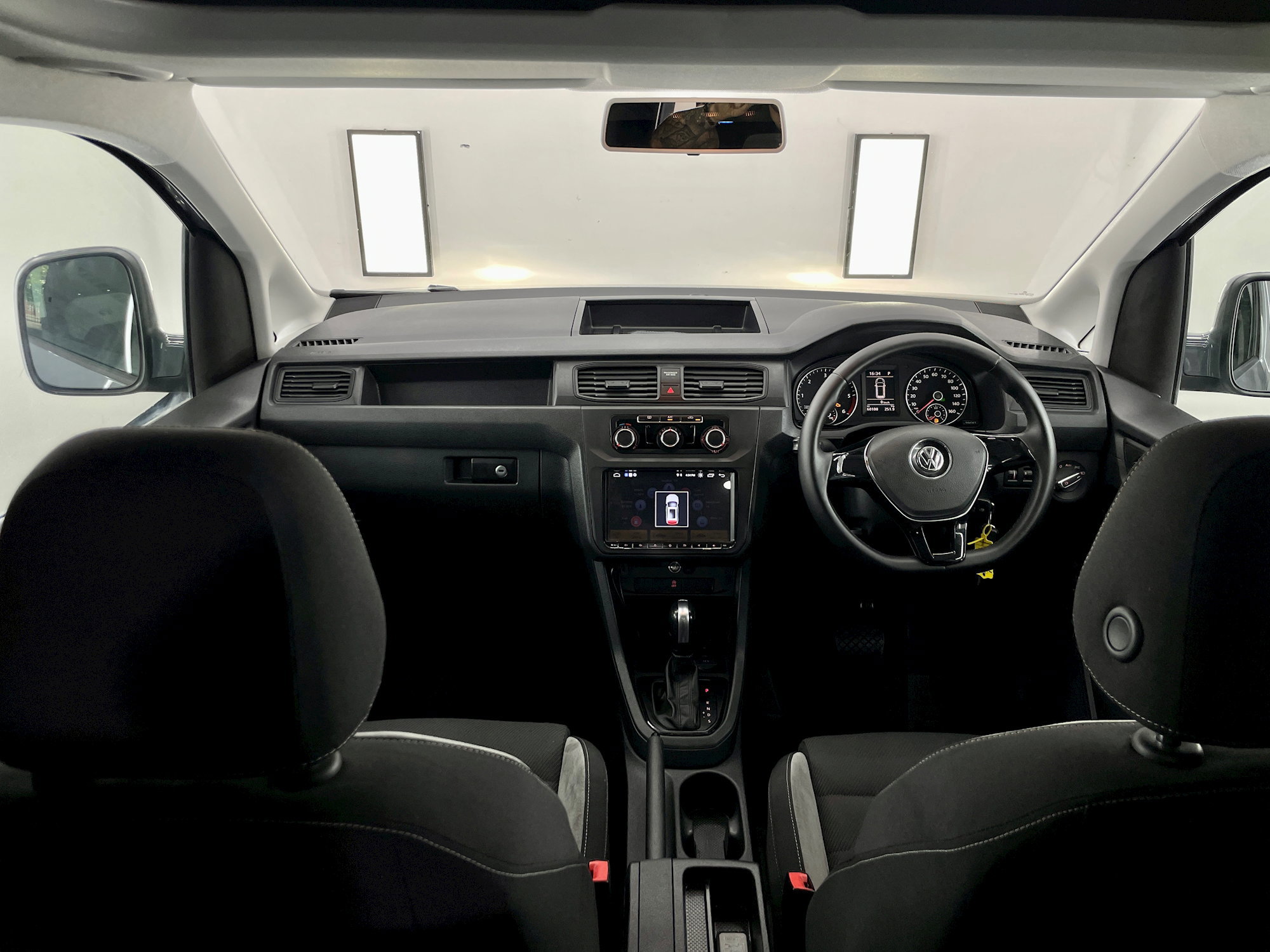 Volkswagen Caddy C20 TDI TRENDLINE 0dr 2026