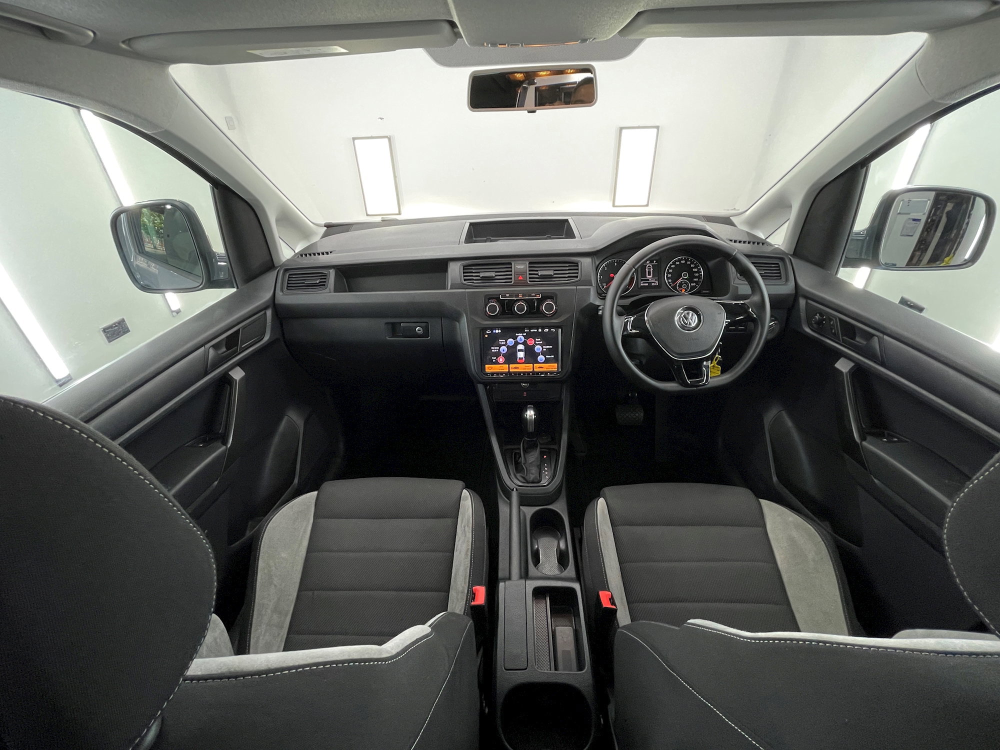Volkswagen Caddy C20 TDI TRENDLINE 0dr 2026