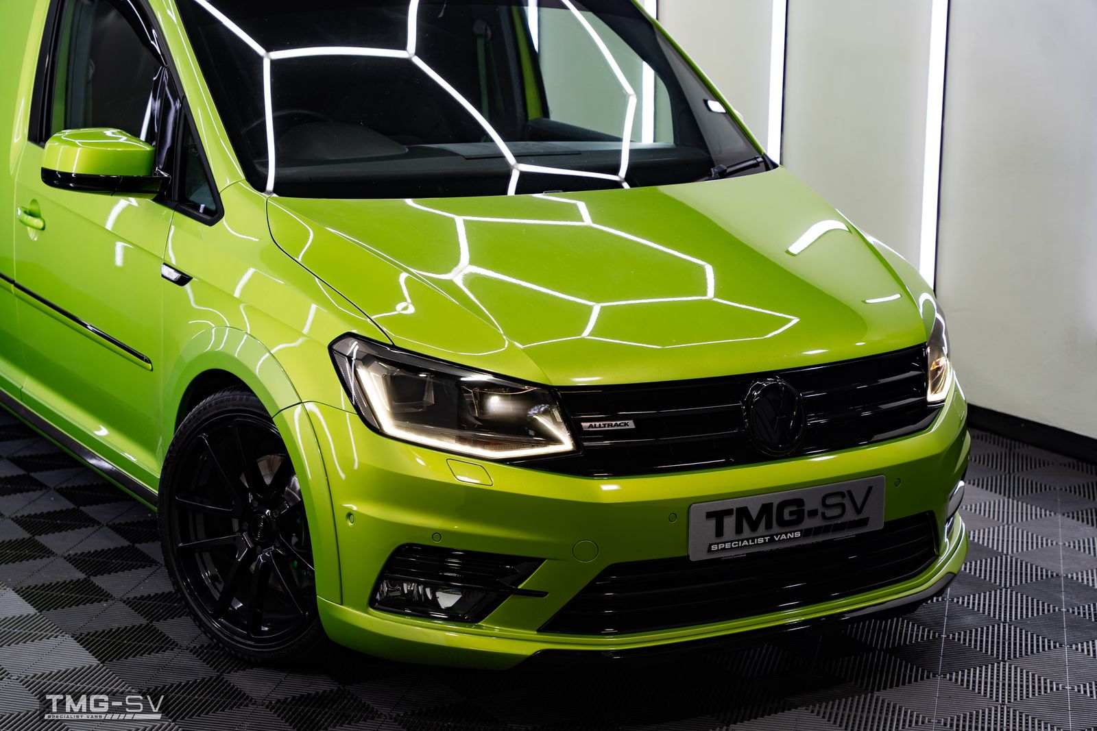 Volkswagen Caddy 2017 CADDY C20 TDI HIGHLINE DSG KOMBI VIPER GREEN 4dr 2026