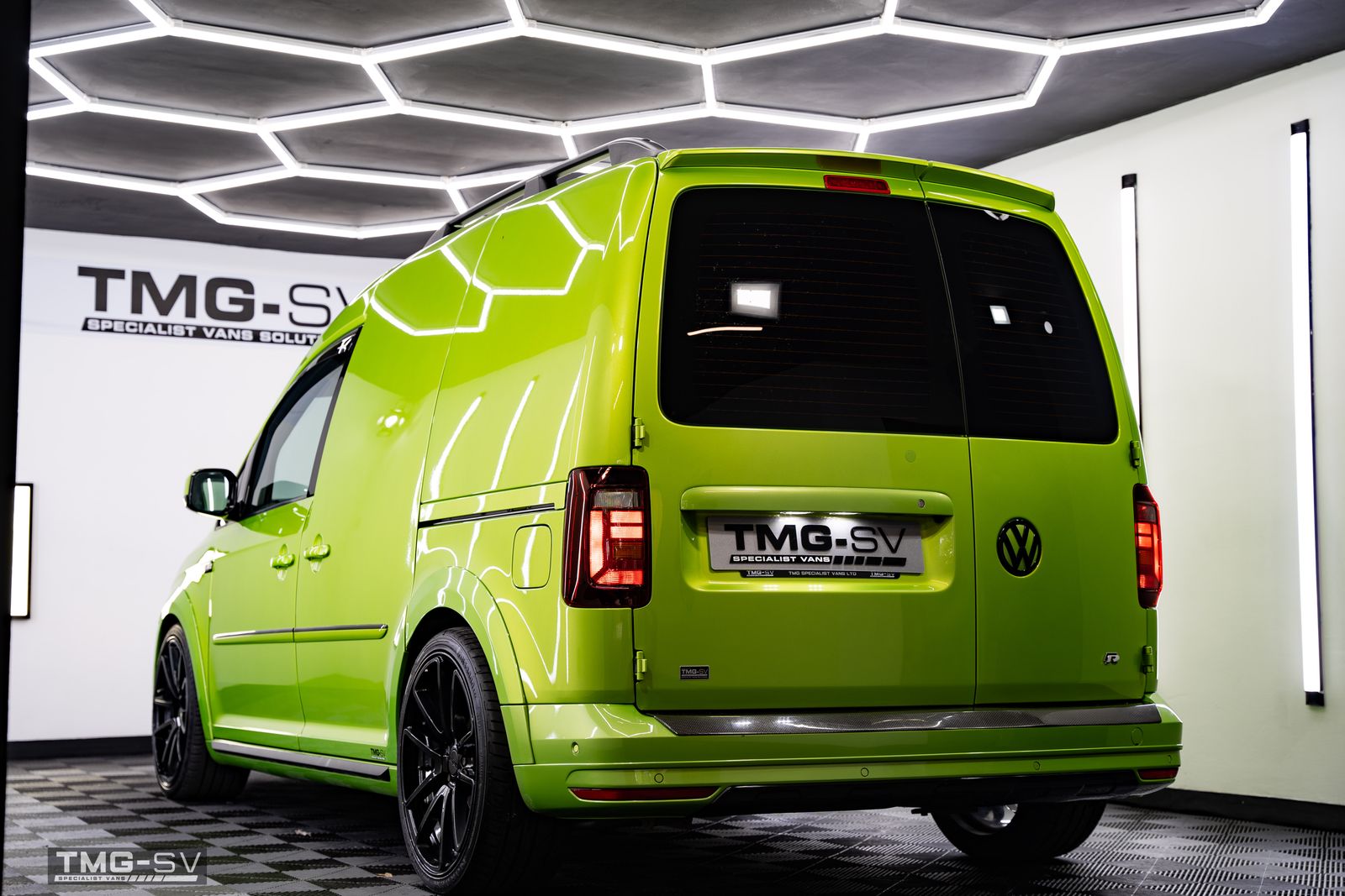 Volkswagen Caddy 2017 CADDY C20 TDI HIGHLINE DSG KOMBI VIPER GREEN 4dr 2026